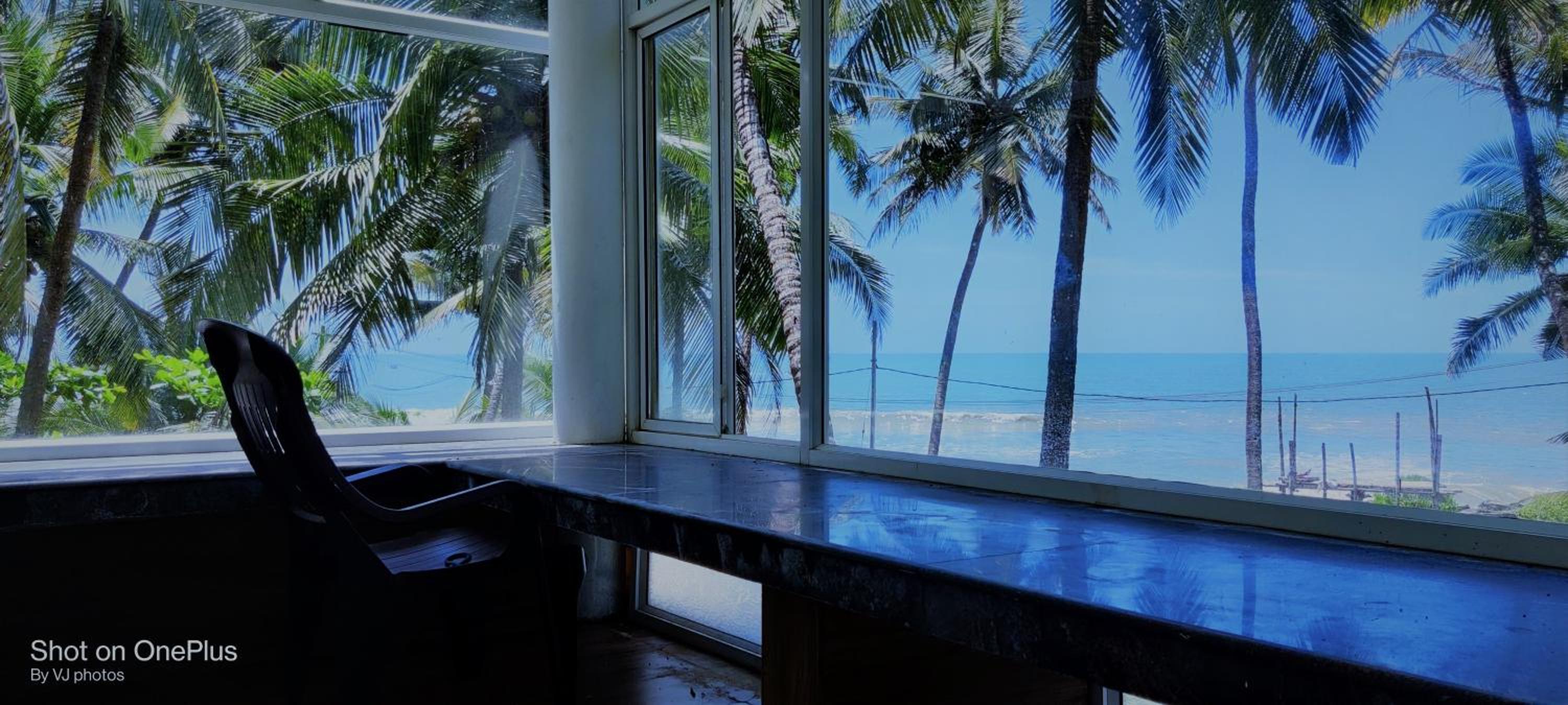 Deluxe Double Room with Balcony and Sea View photo 2