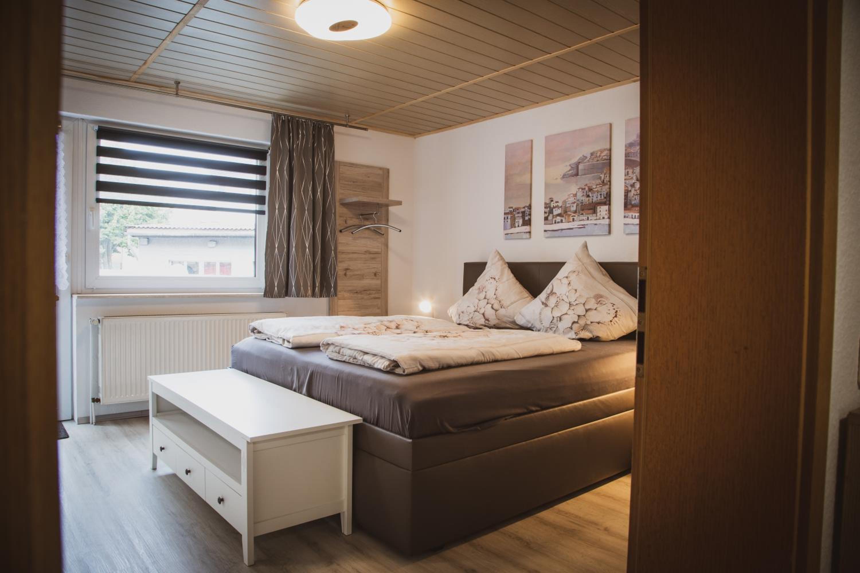 Double Room with Private Bathroom photo 3
