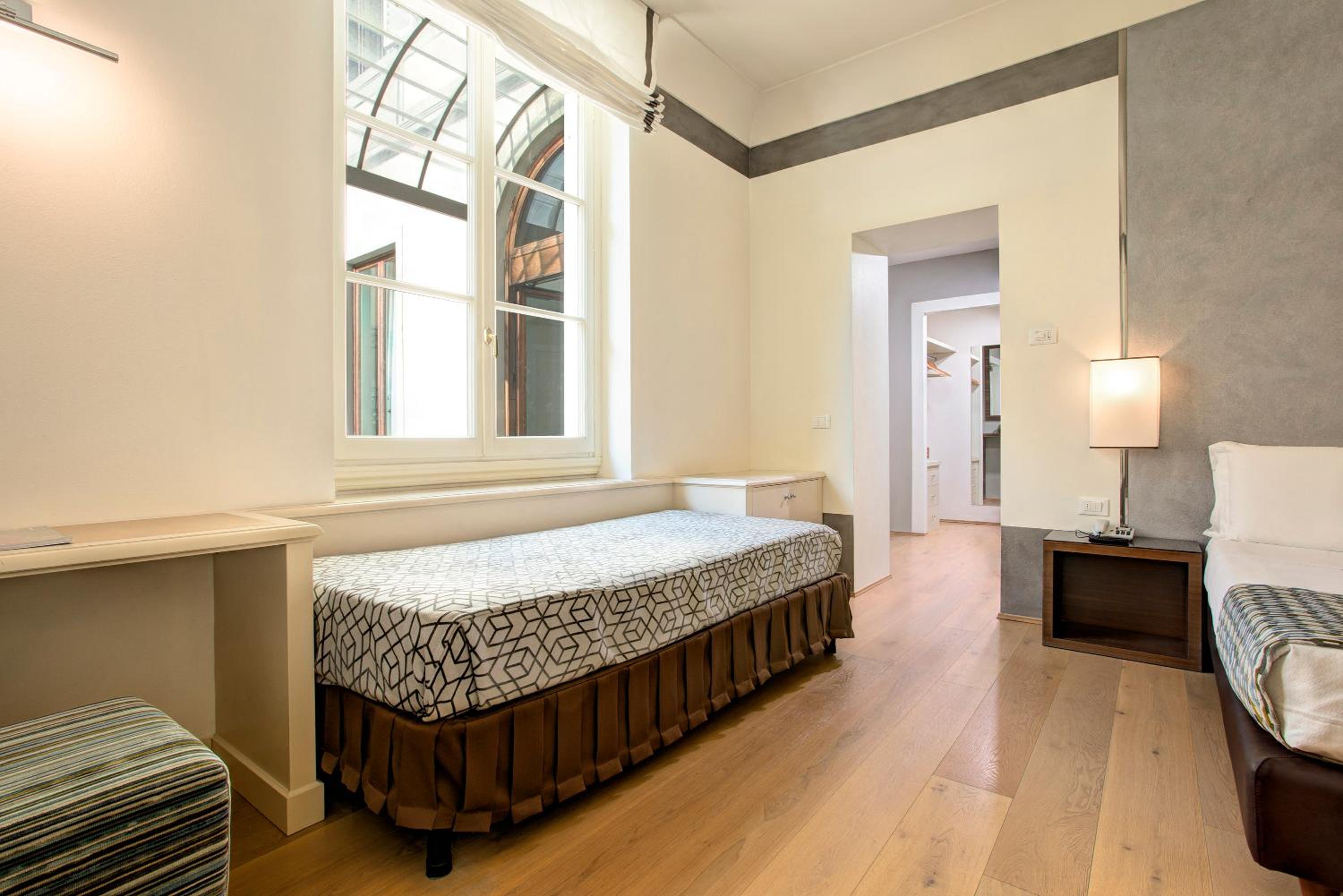 Deluxe Triple Room photo 3