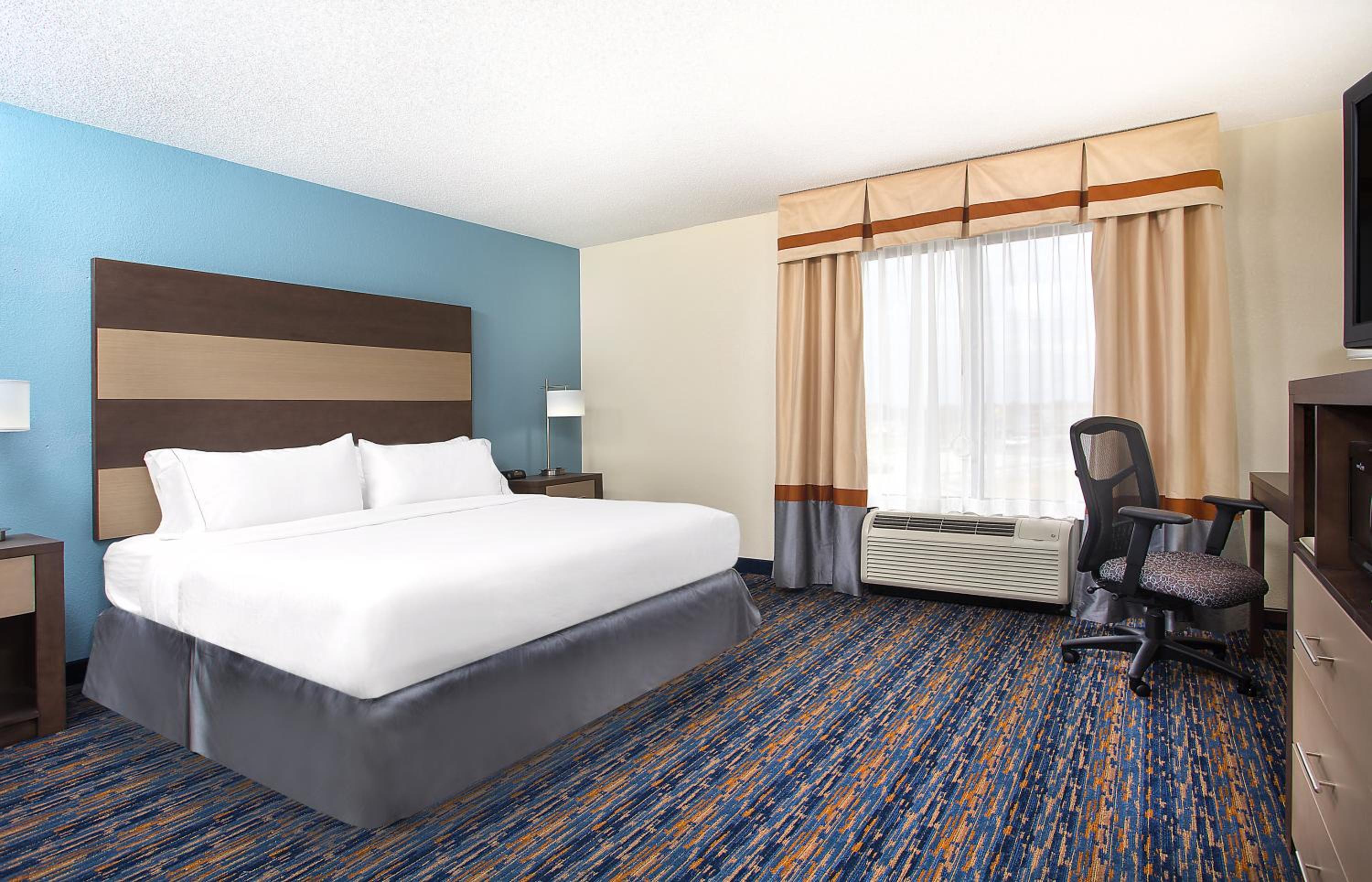 King Room - Disability Access - Photo 1