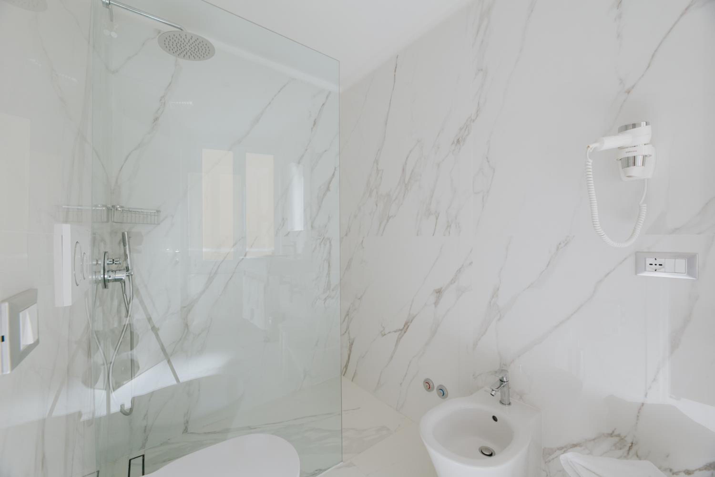 Superior Double Room - Photo 19