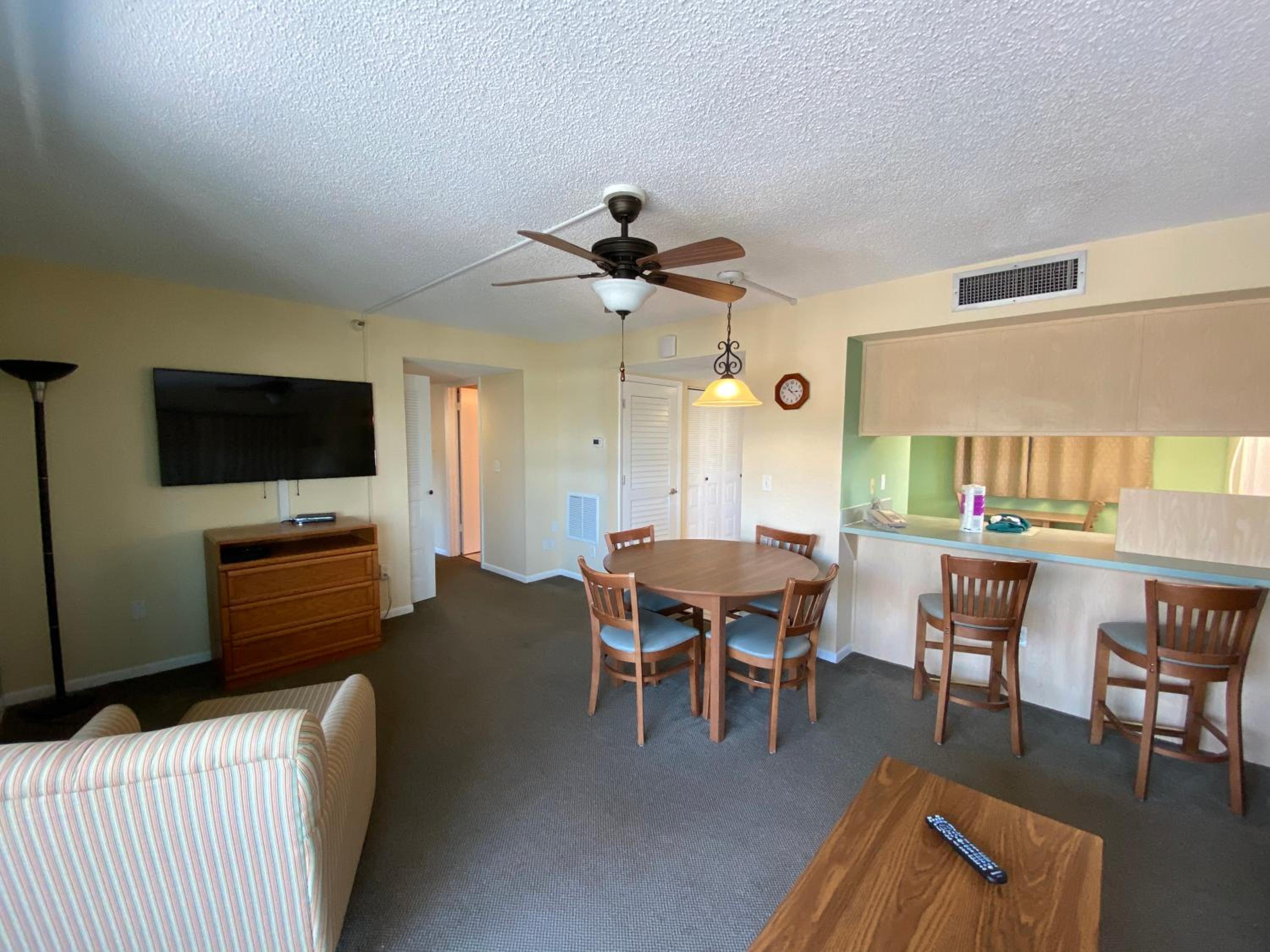 Two-Bedroom Apartment photo 2