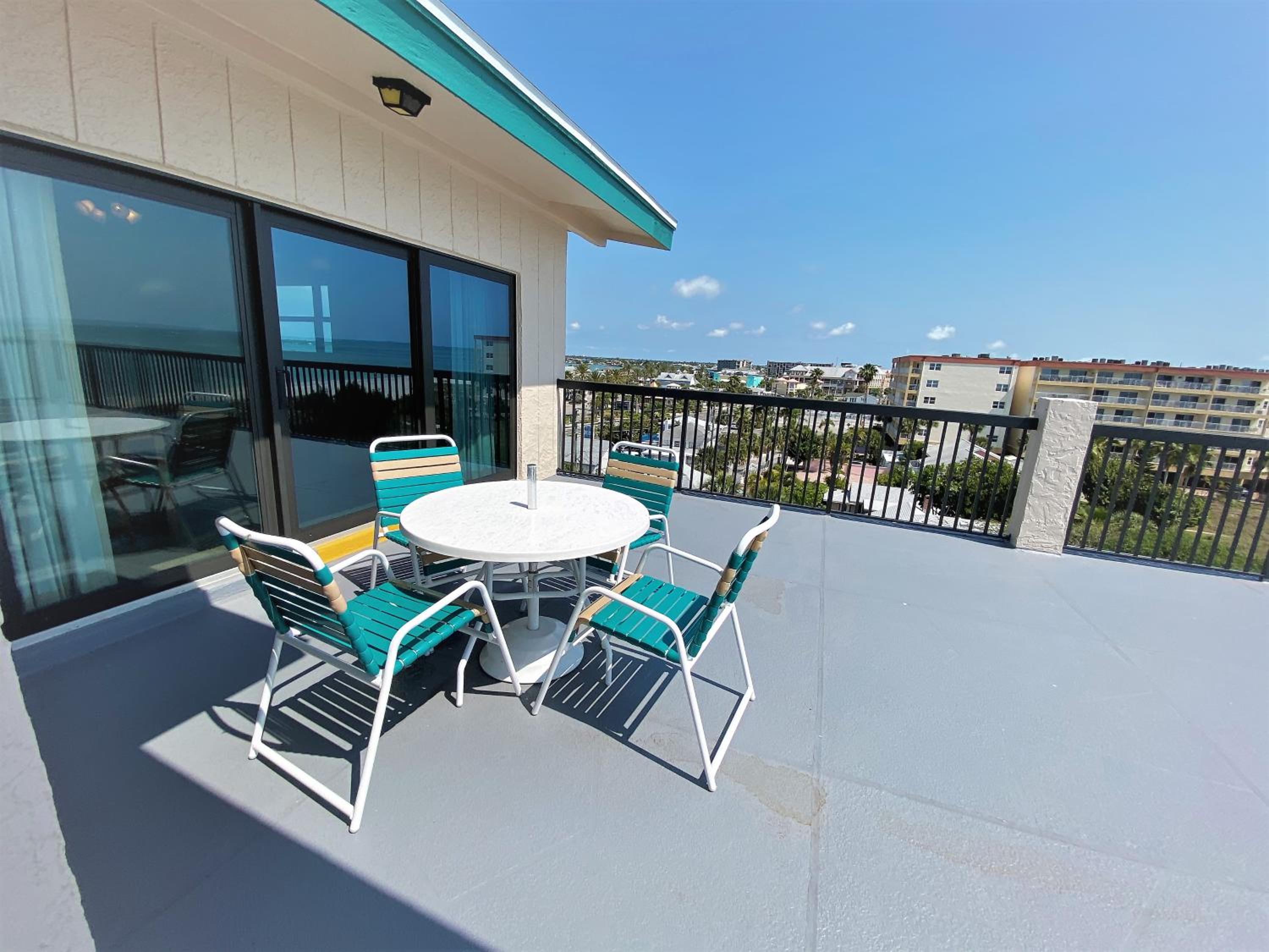 Two Bedroom Apartment Penthouse photo 3