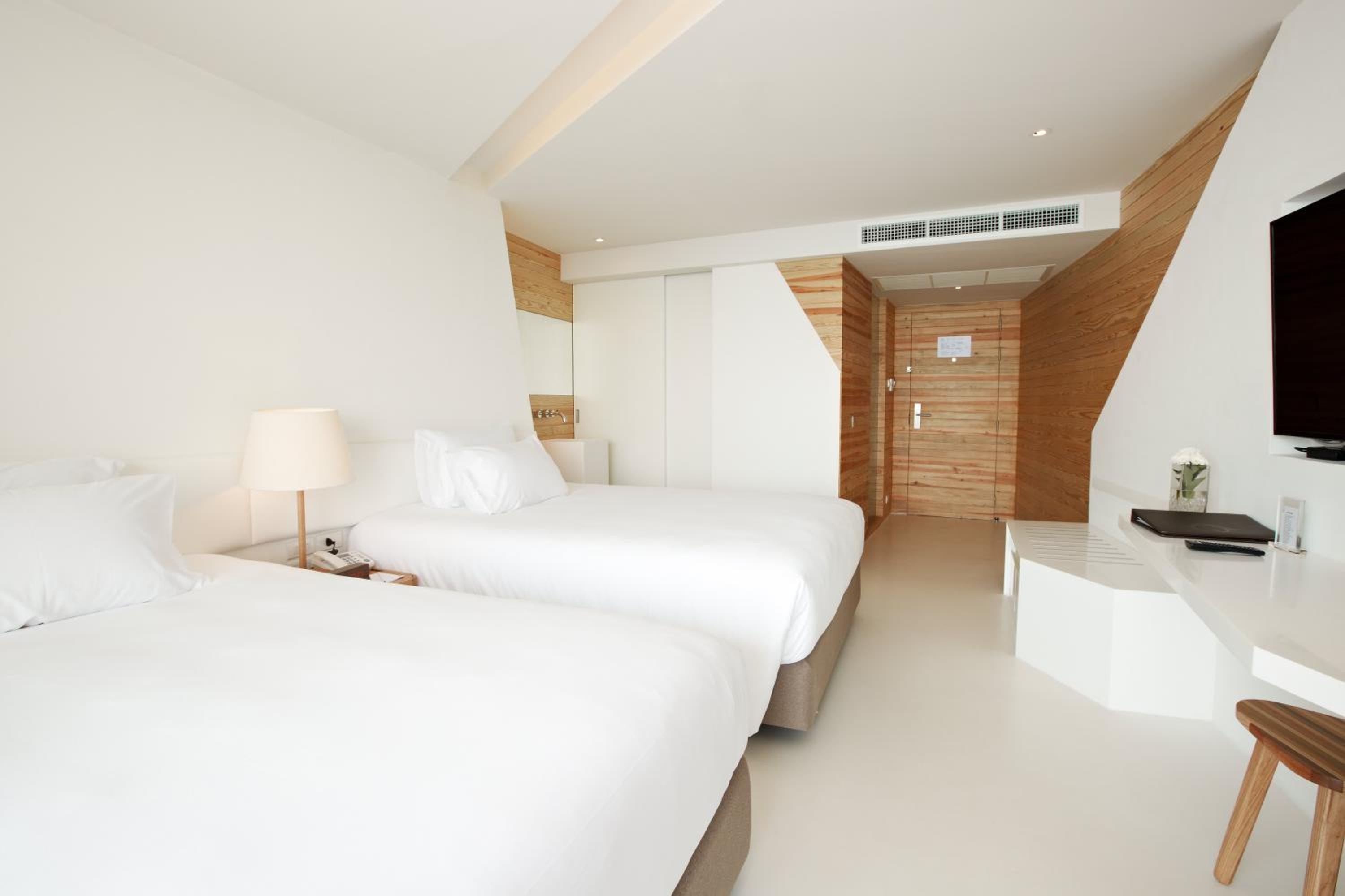 Double Room with Sea View photo 3