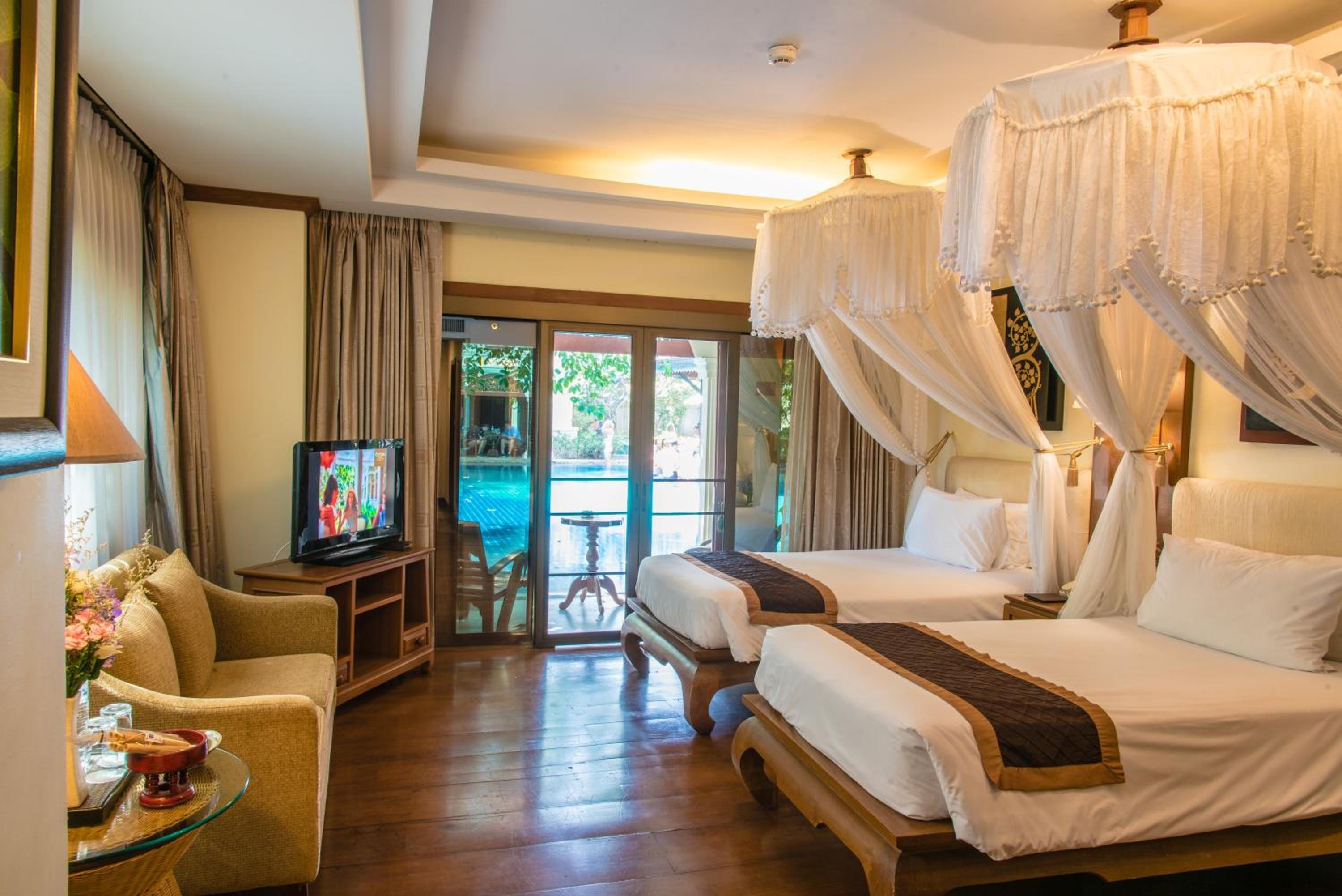 Deluxe Twin Room - Photo 2