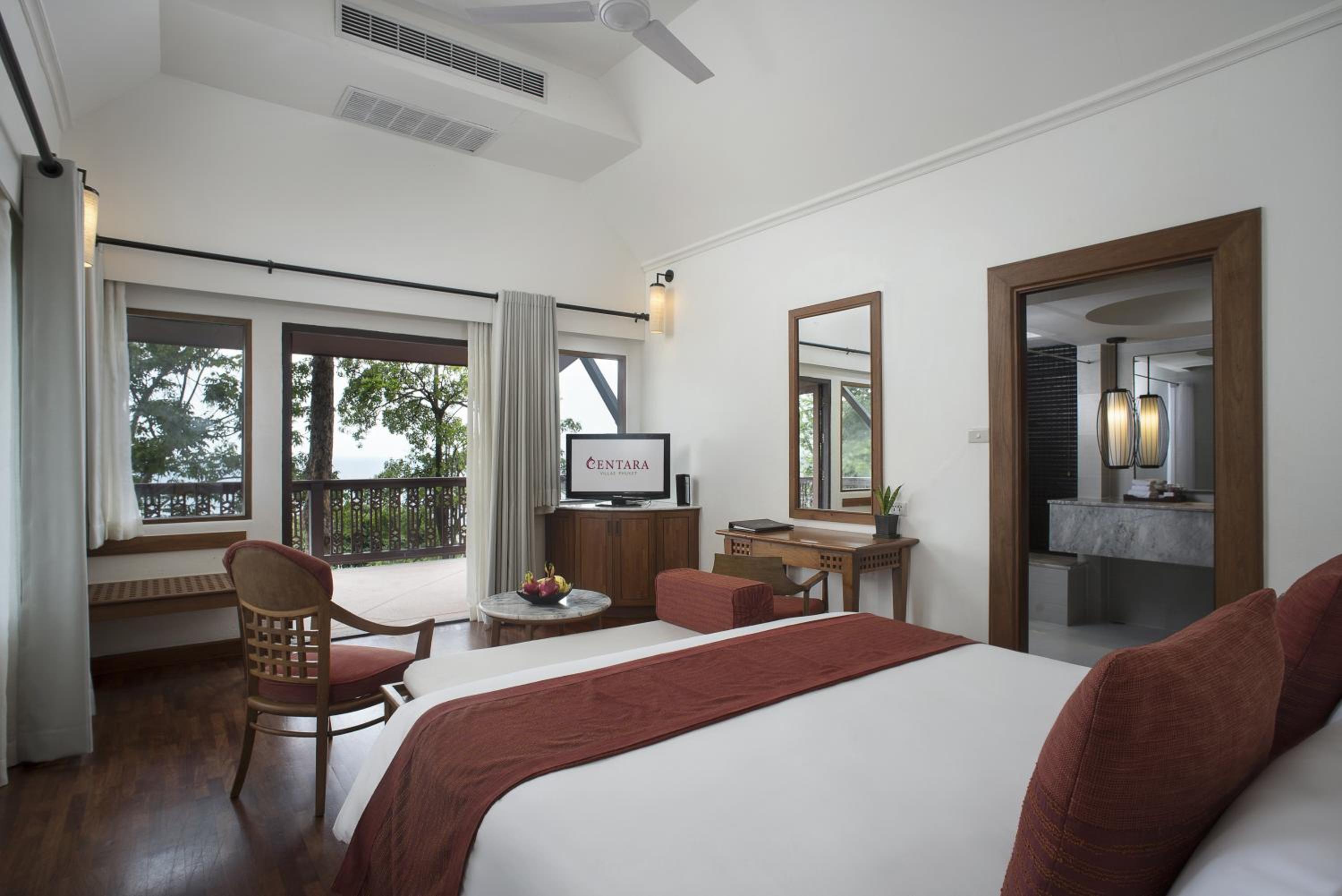Deluxe Ocean Facing Villa - King - Photo 3