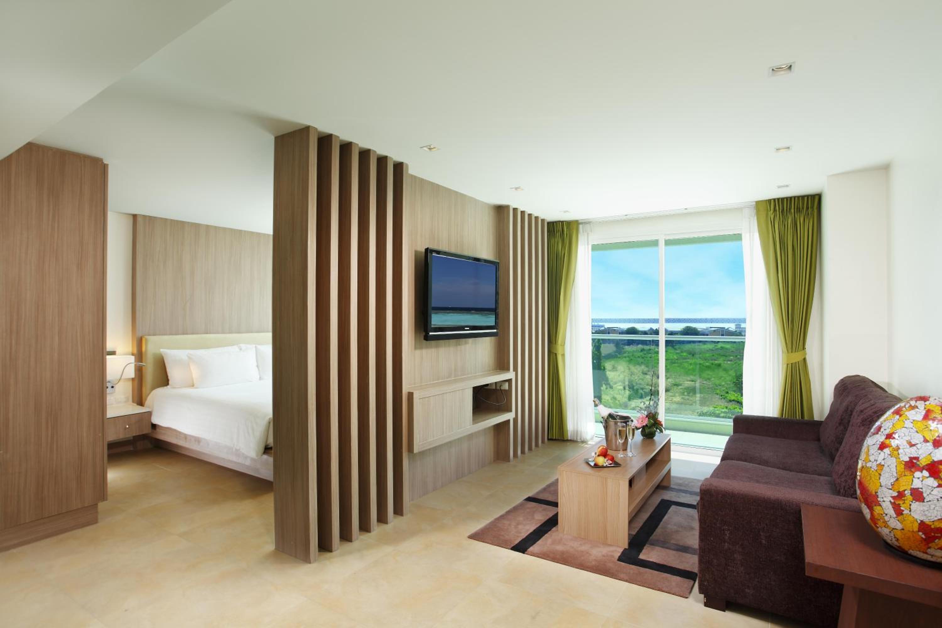 CENTARA FAMILY STUDIO - KING+BUNK BED+SOFA BED - Photo 5