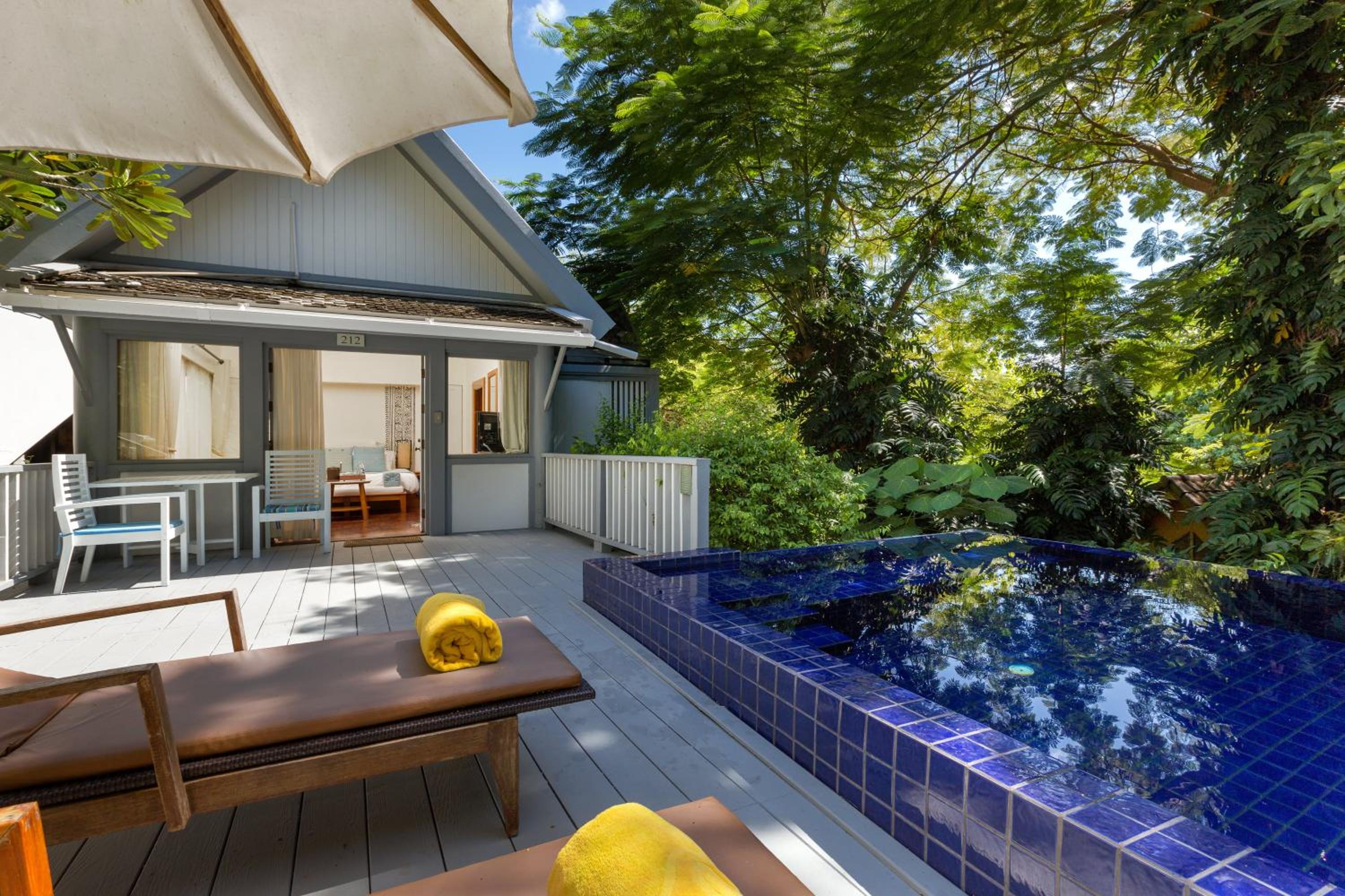 Premium Deluxe Private Pool King photo 3