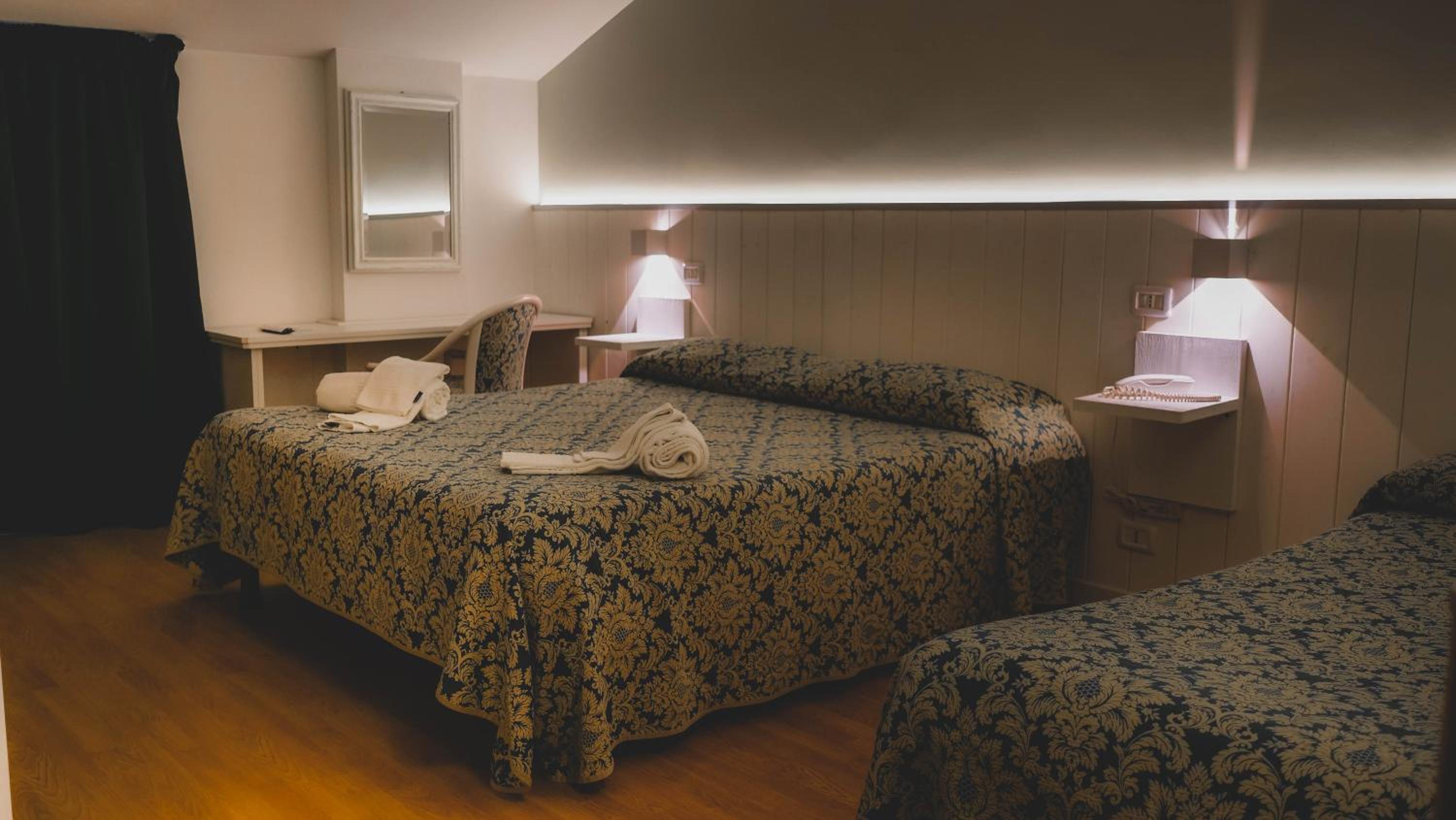 Triple Room - Photo 5