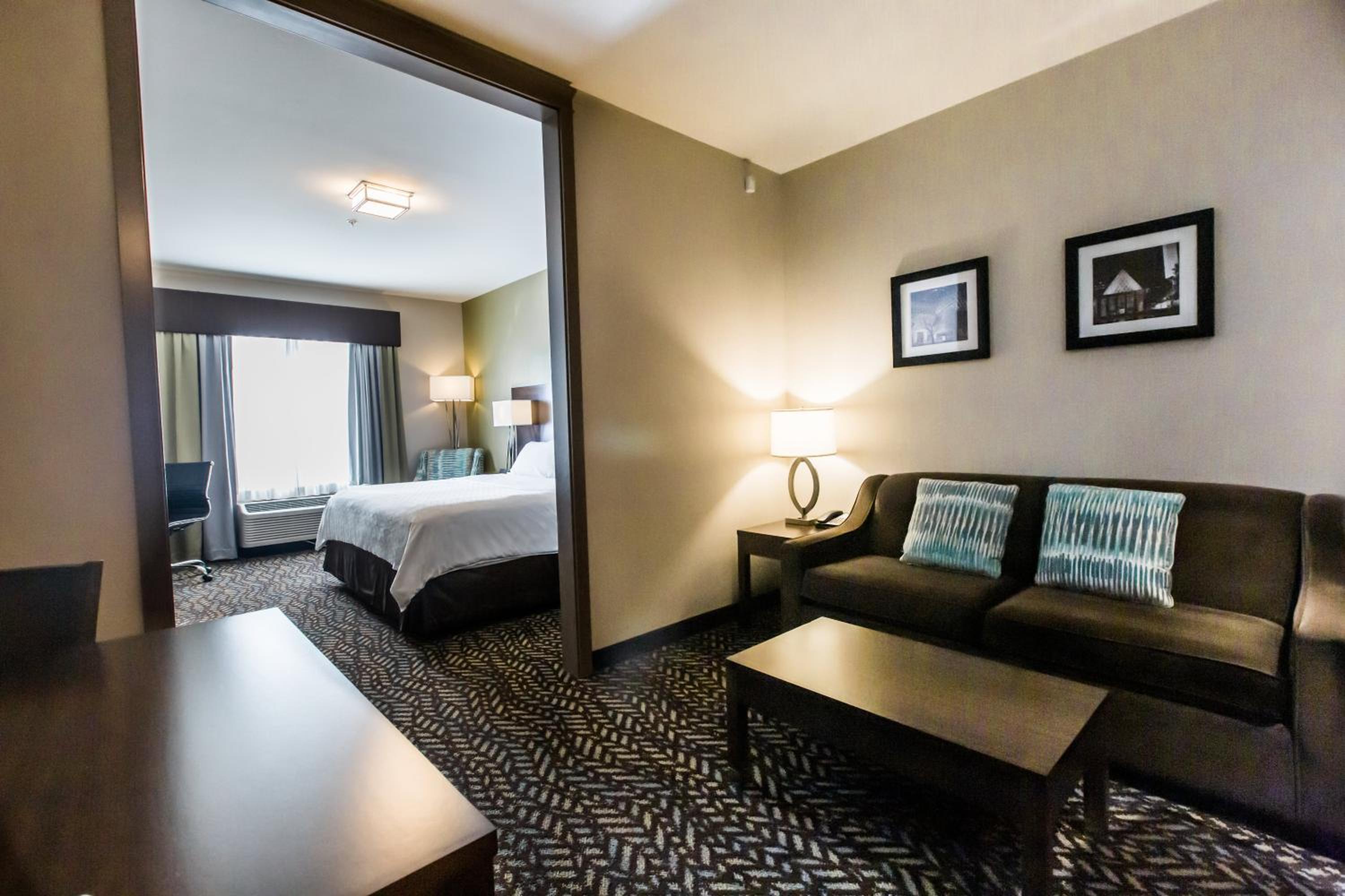 King Suite with Sofa Bed