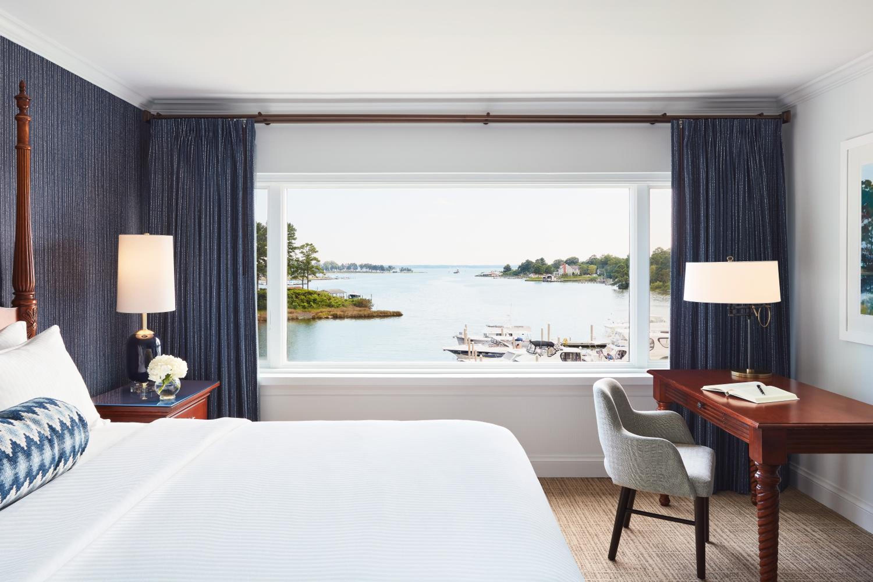 King Room with Lake View