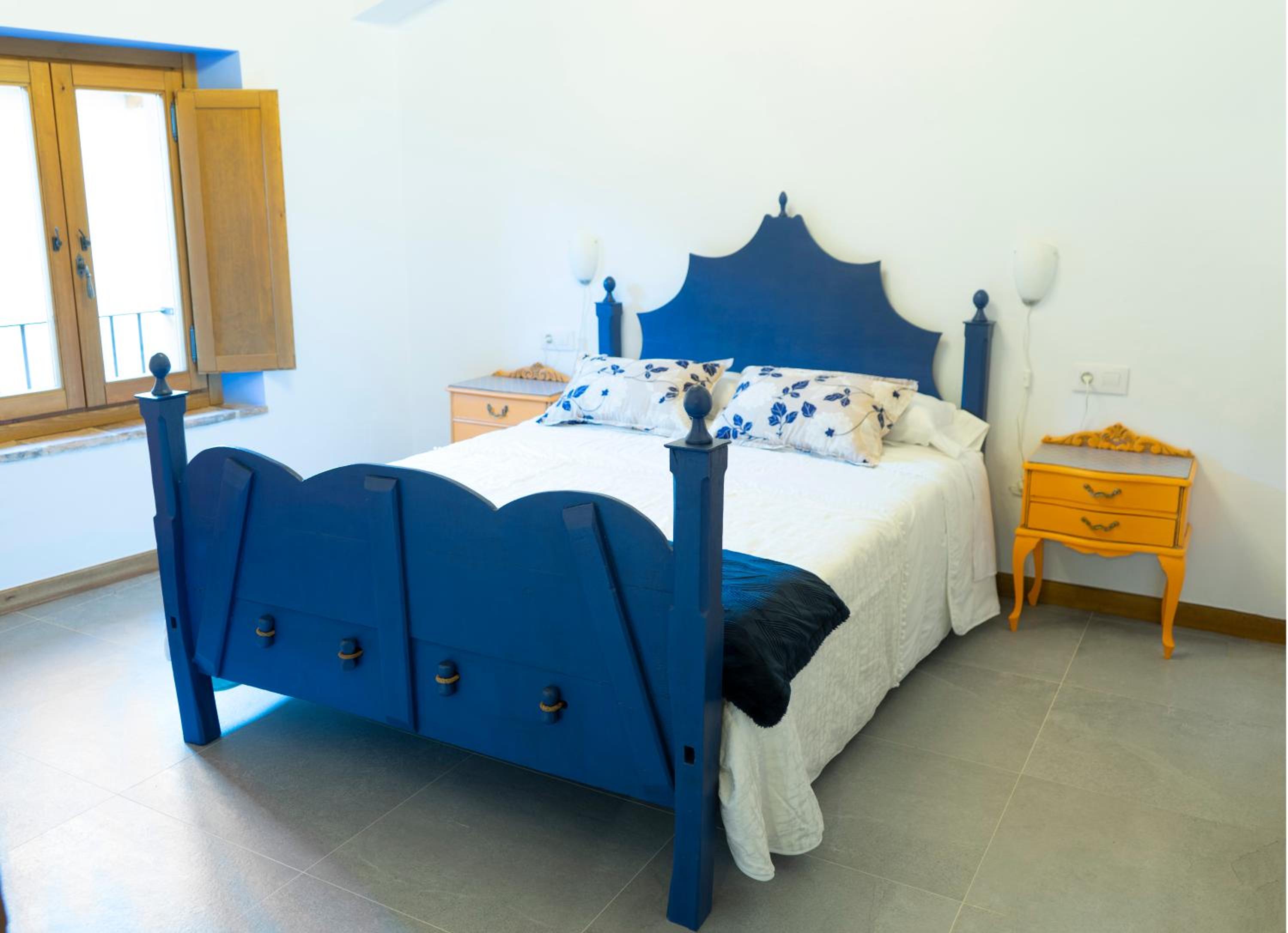 Double Room with Private Bathroom - Photo 1
