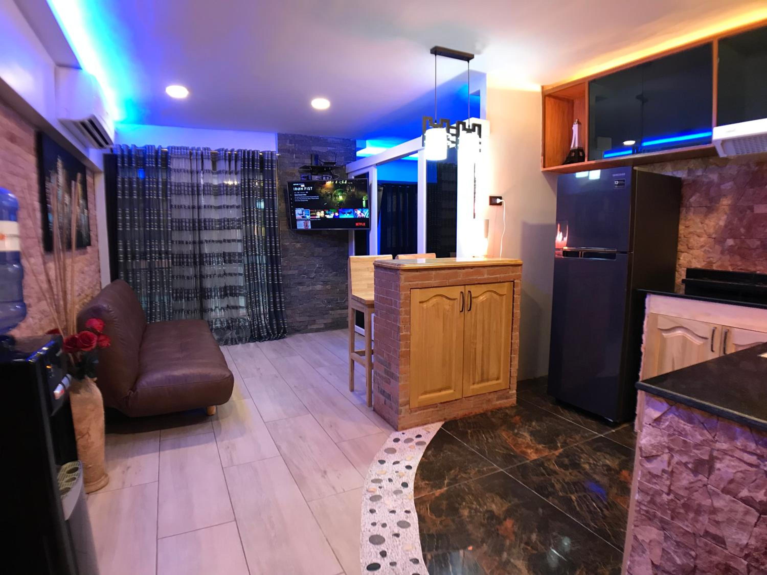 Standard Studio Suite - Photo 18