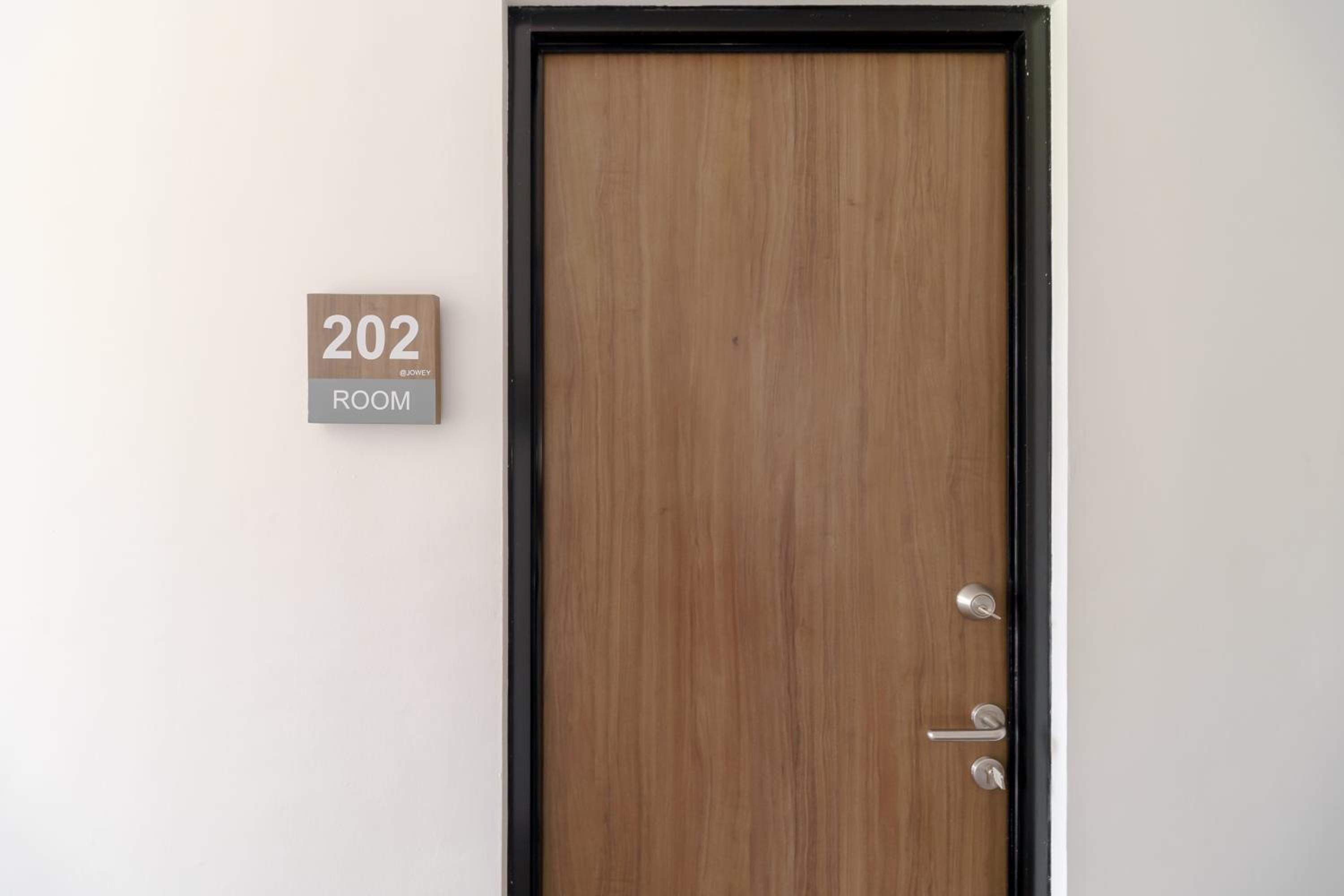 Double Room - Photo 7
