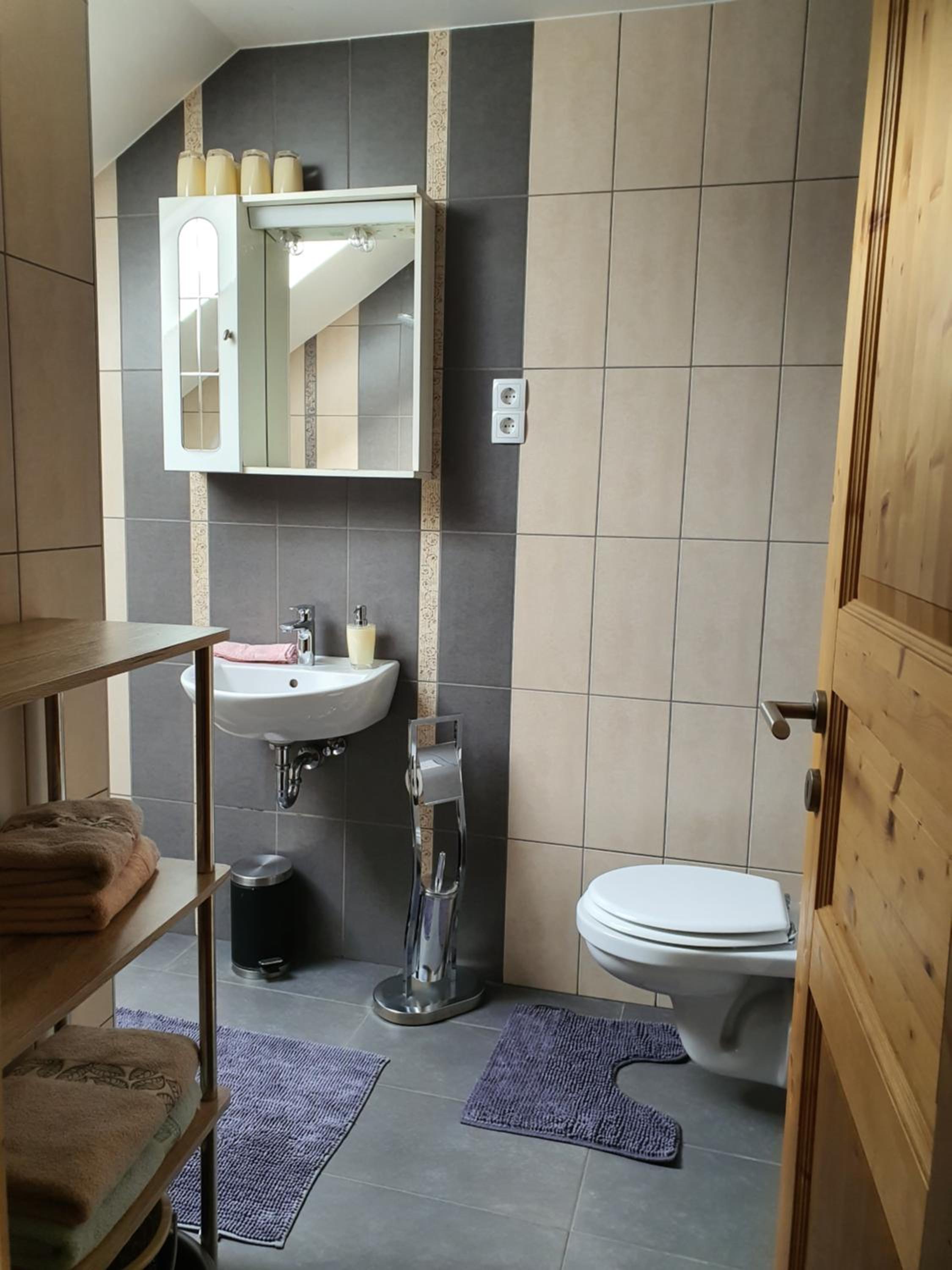 Apartment - Split Level photo 2