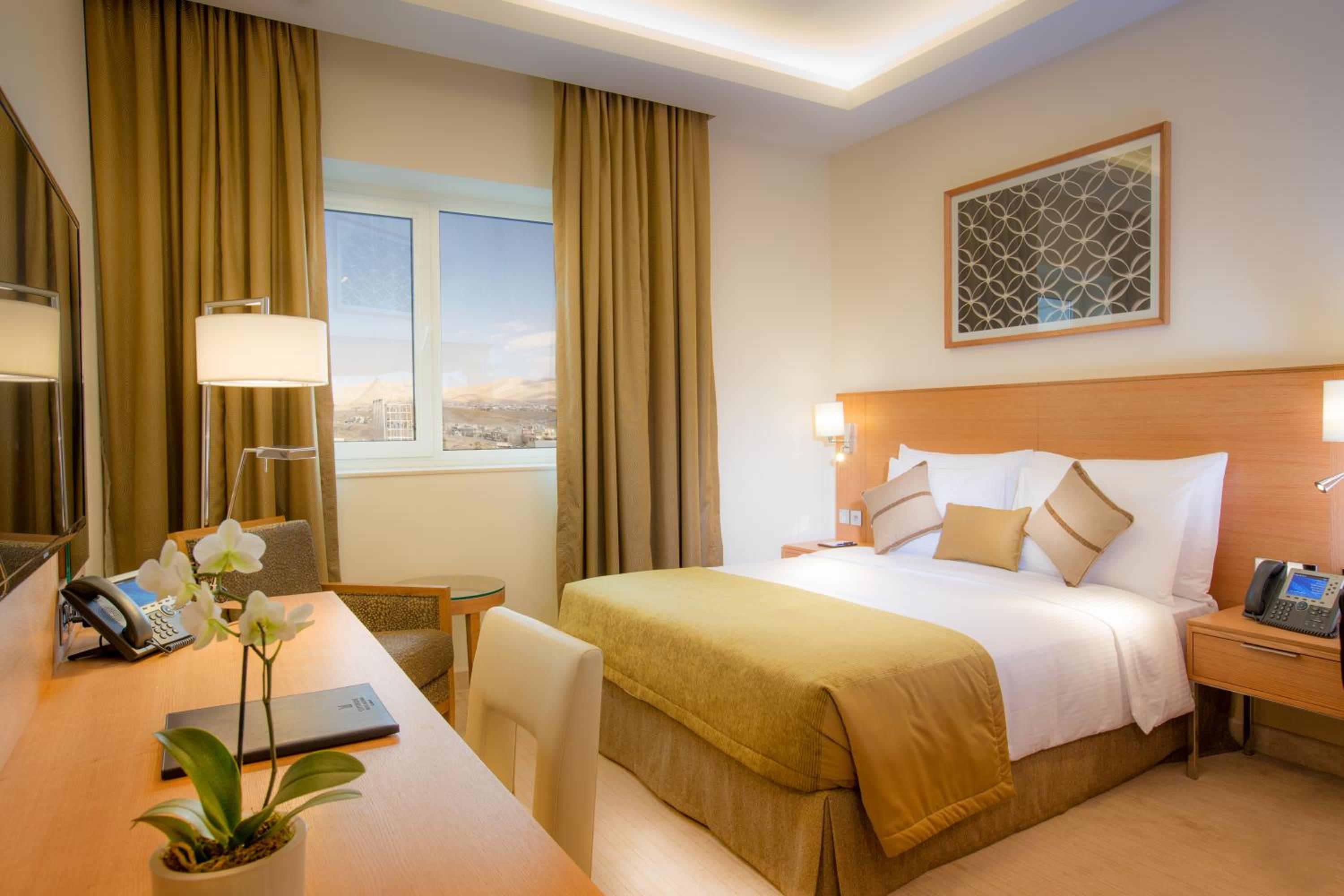 Standard Queen Room - Photo 1