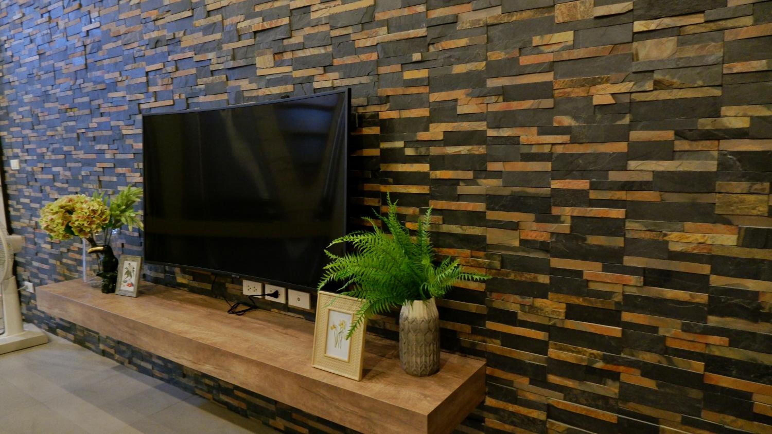 Two-Bedroom House - Photo 28