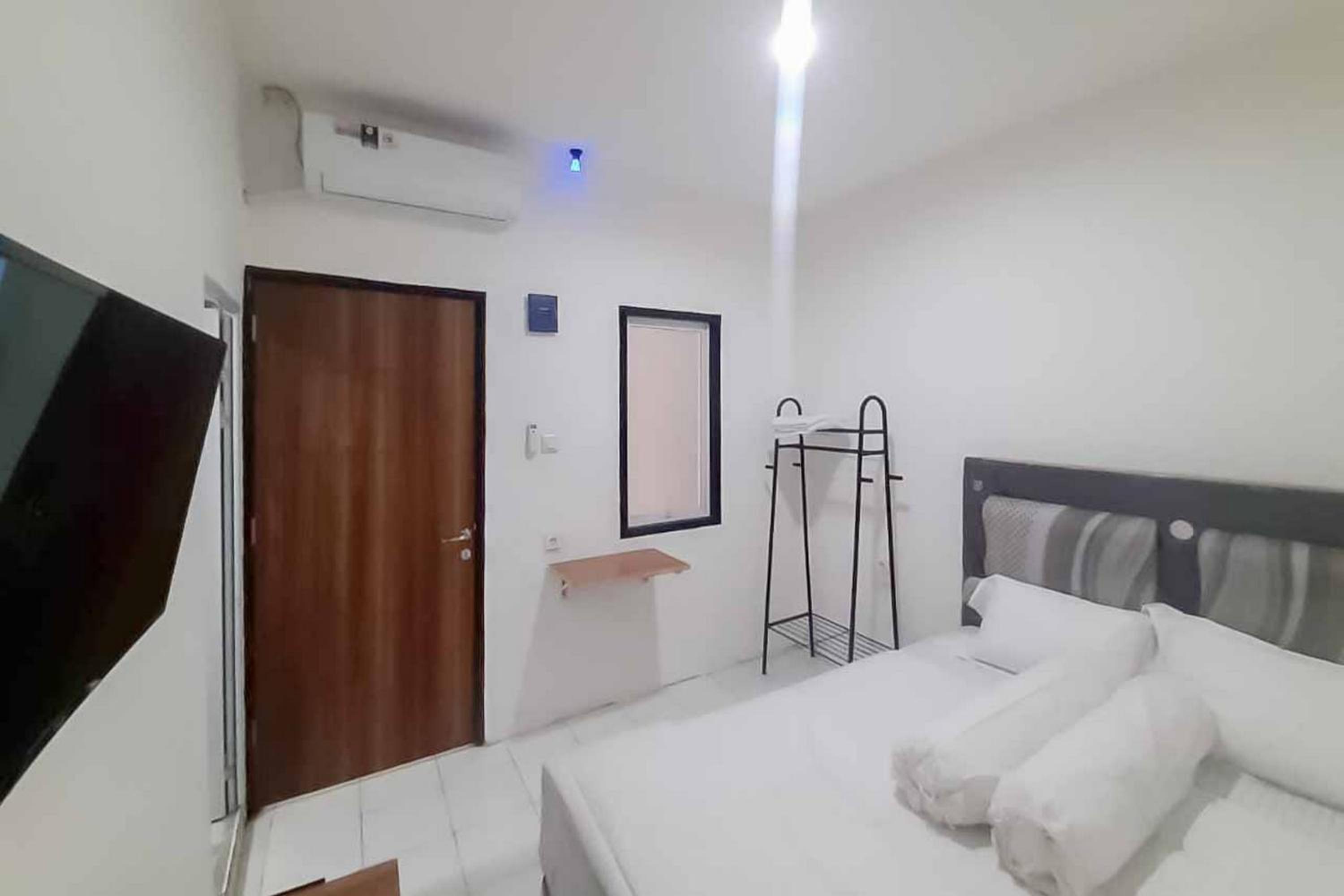 Double Room - Photo 3