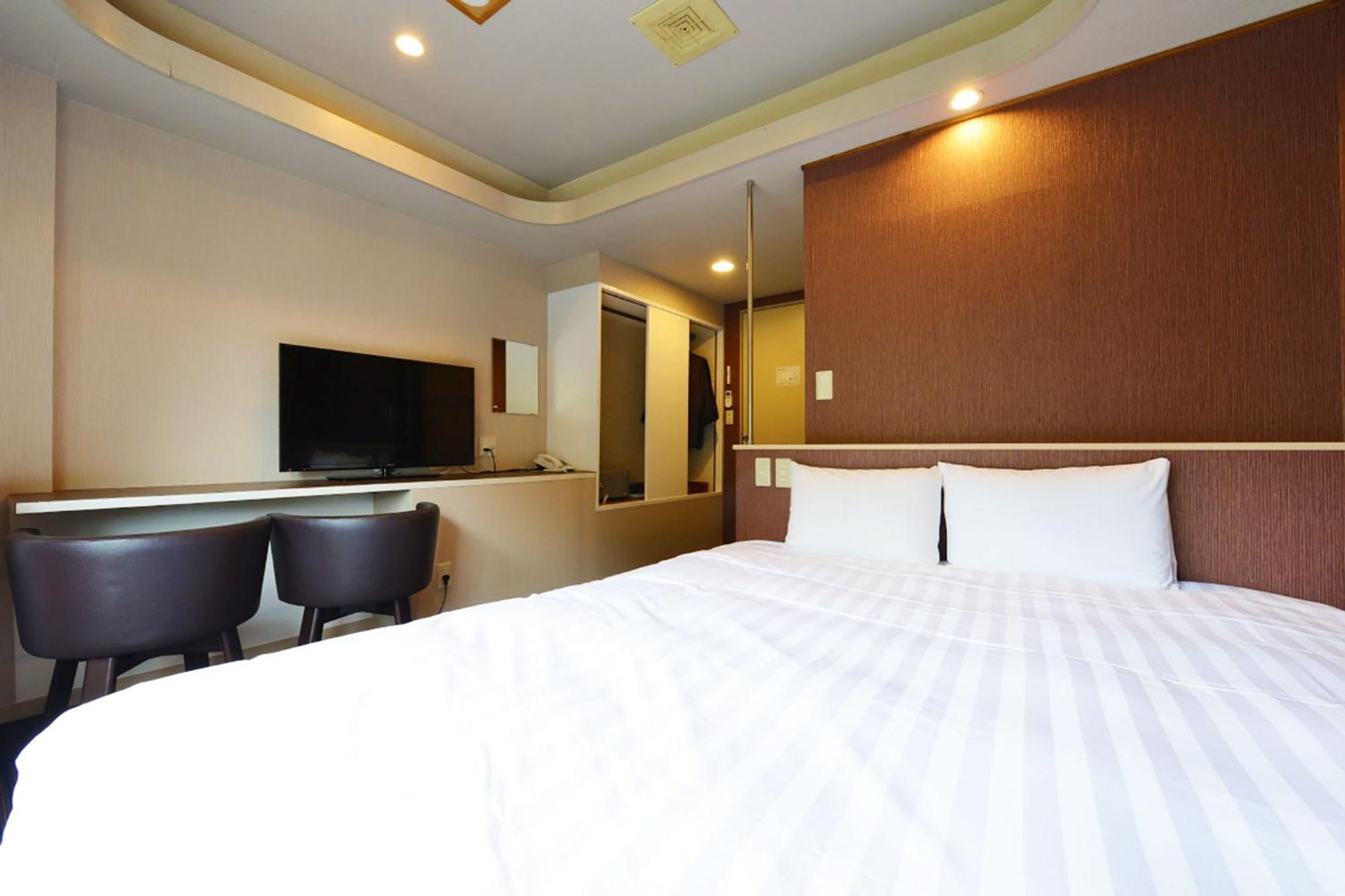 Economy Twin Room - Non-Smoking - Main Building