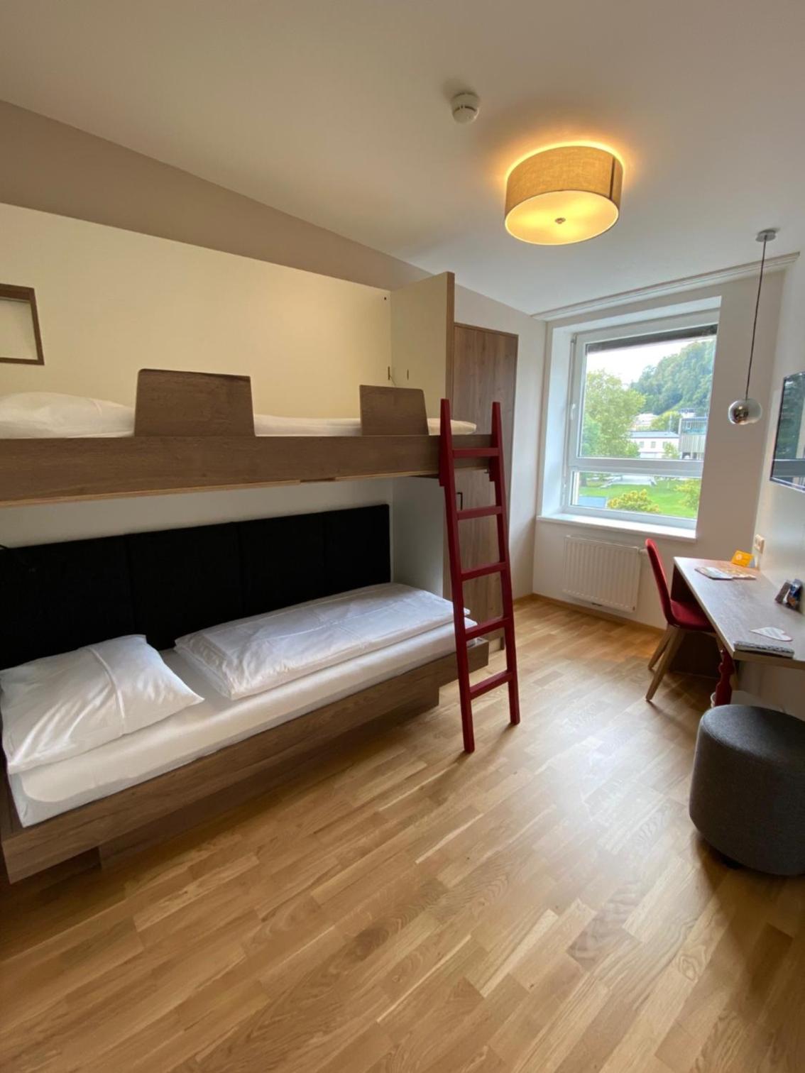 Two-Bedroom Apartment - Photo 8