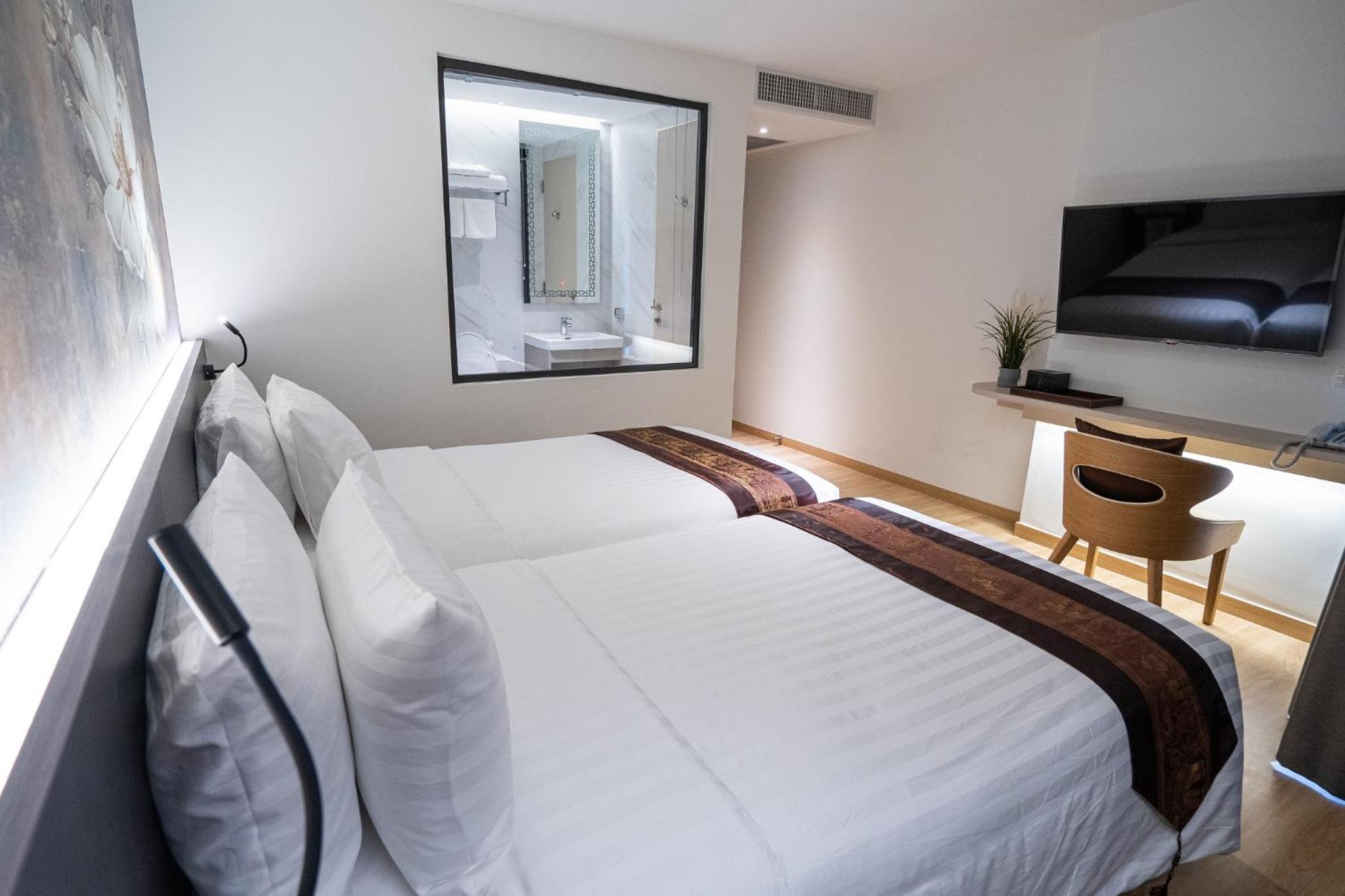 Superior Twin Room photo 3
