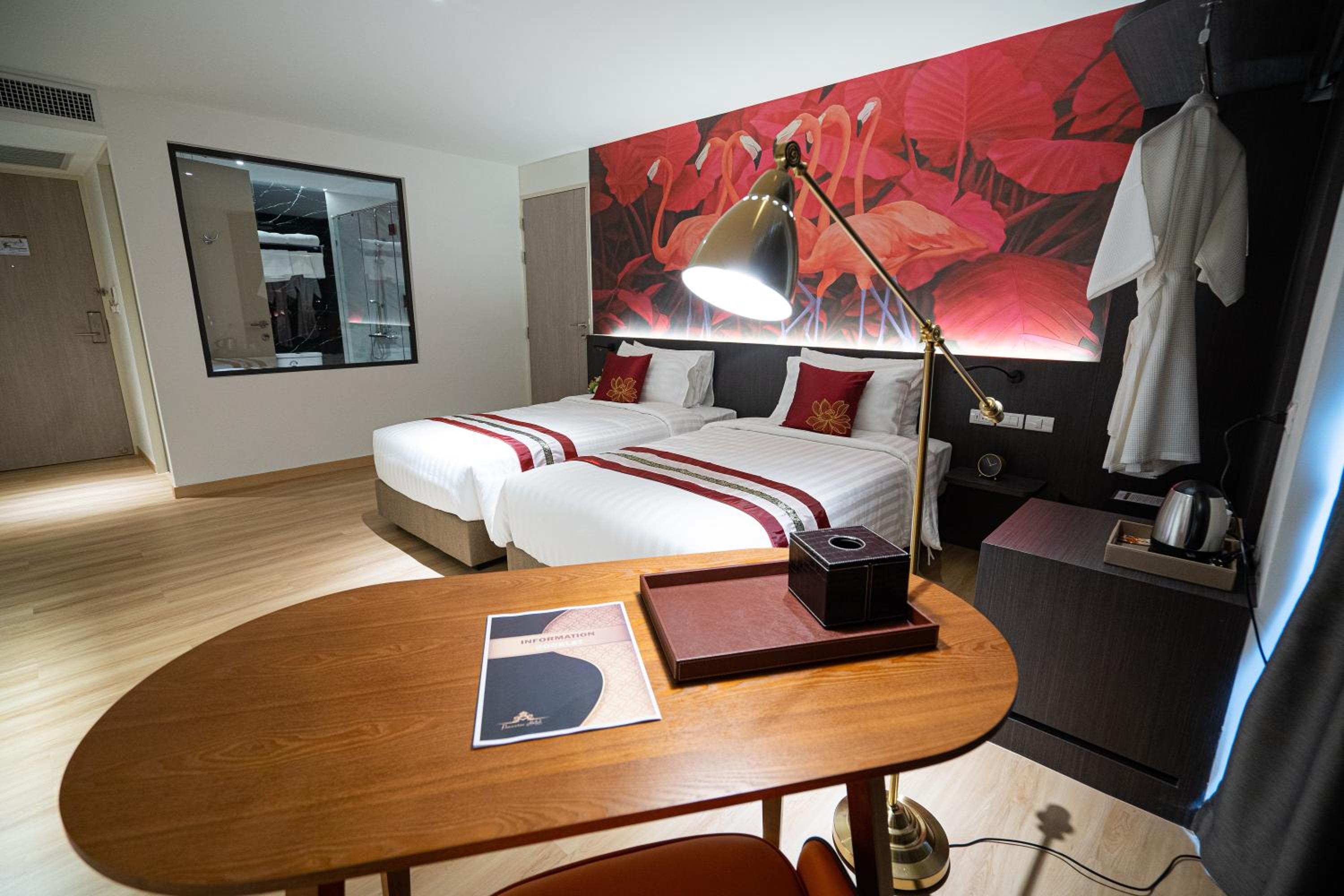 Deluxe Twin Room photo 2