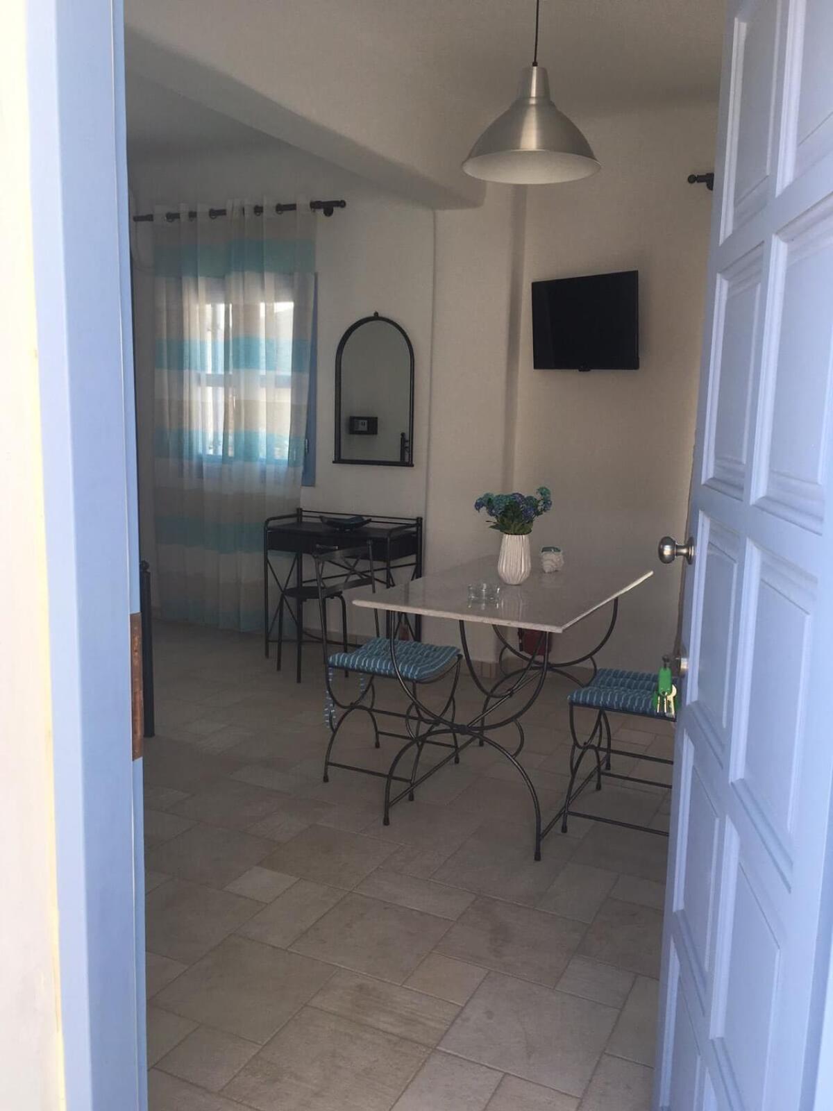 Apartment With Garden View photo 1