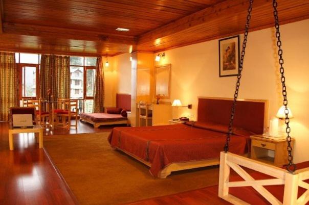 Suite with Mountain View - Photo 2