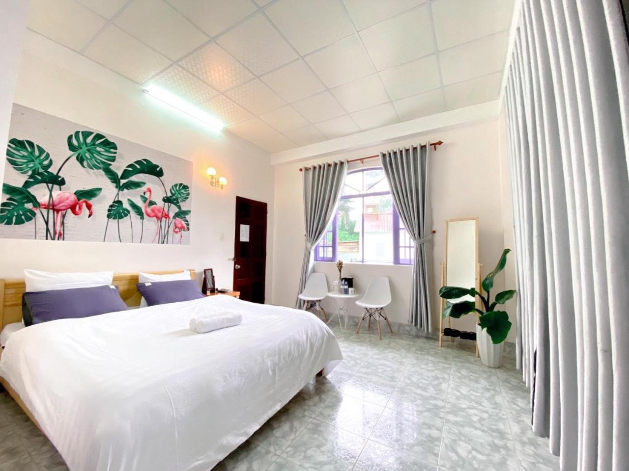 King Room with Garden View