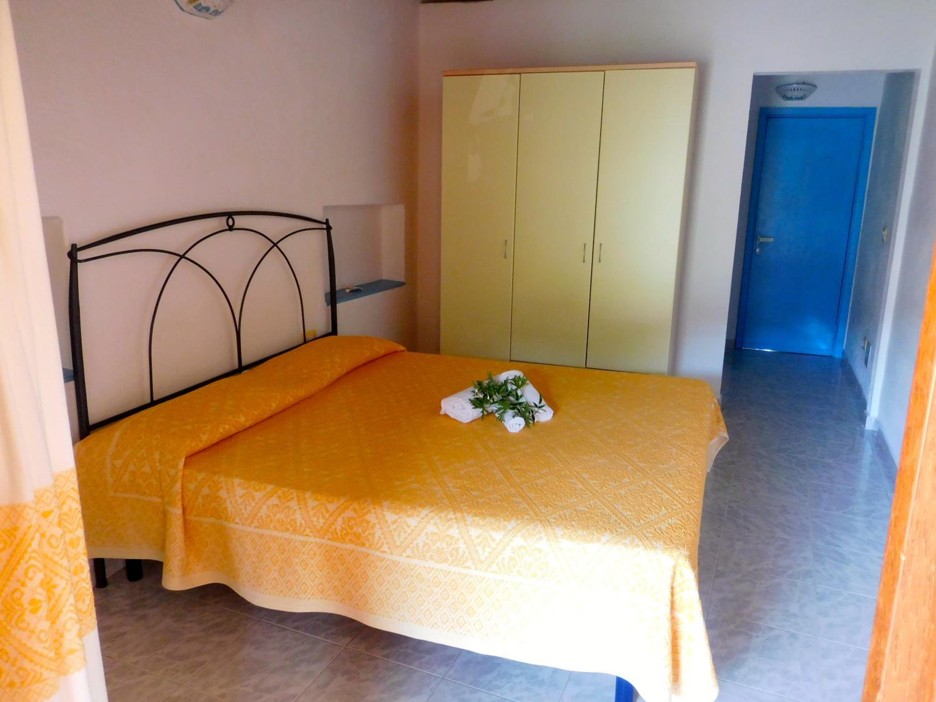 One-Bedroom Apartment (2 Adults) photo 2