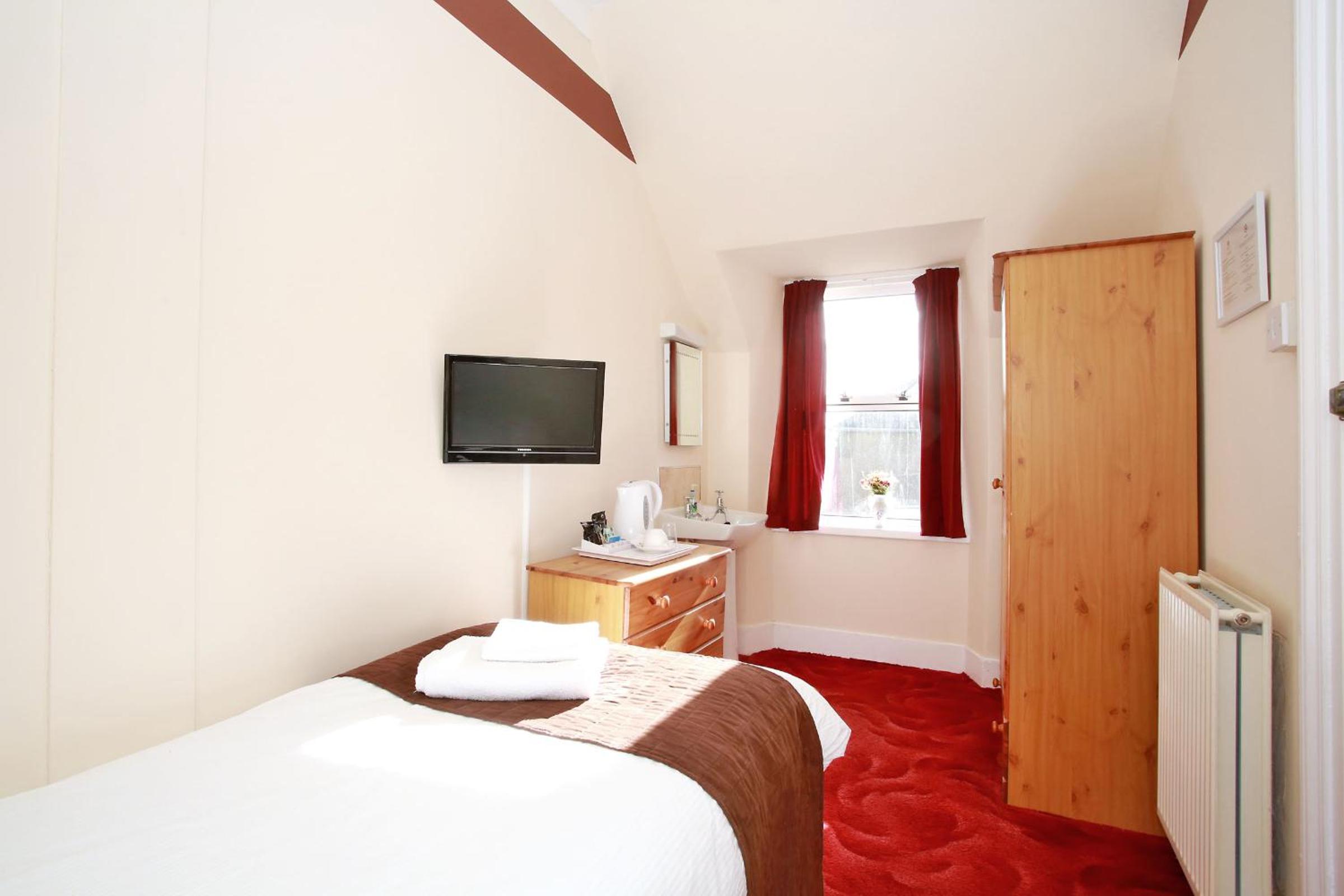 Budget Single Room photo 2