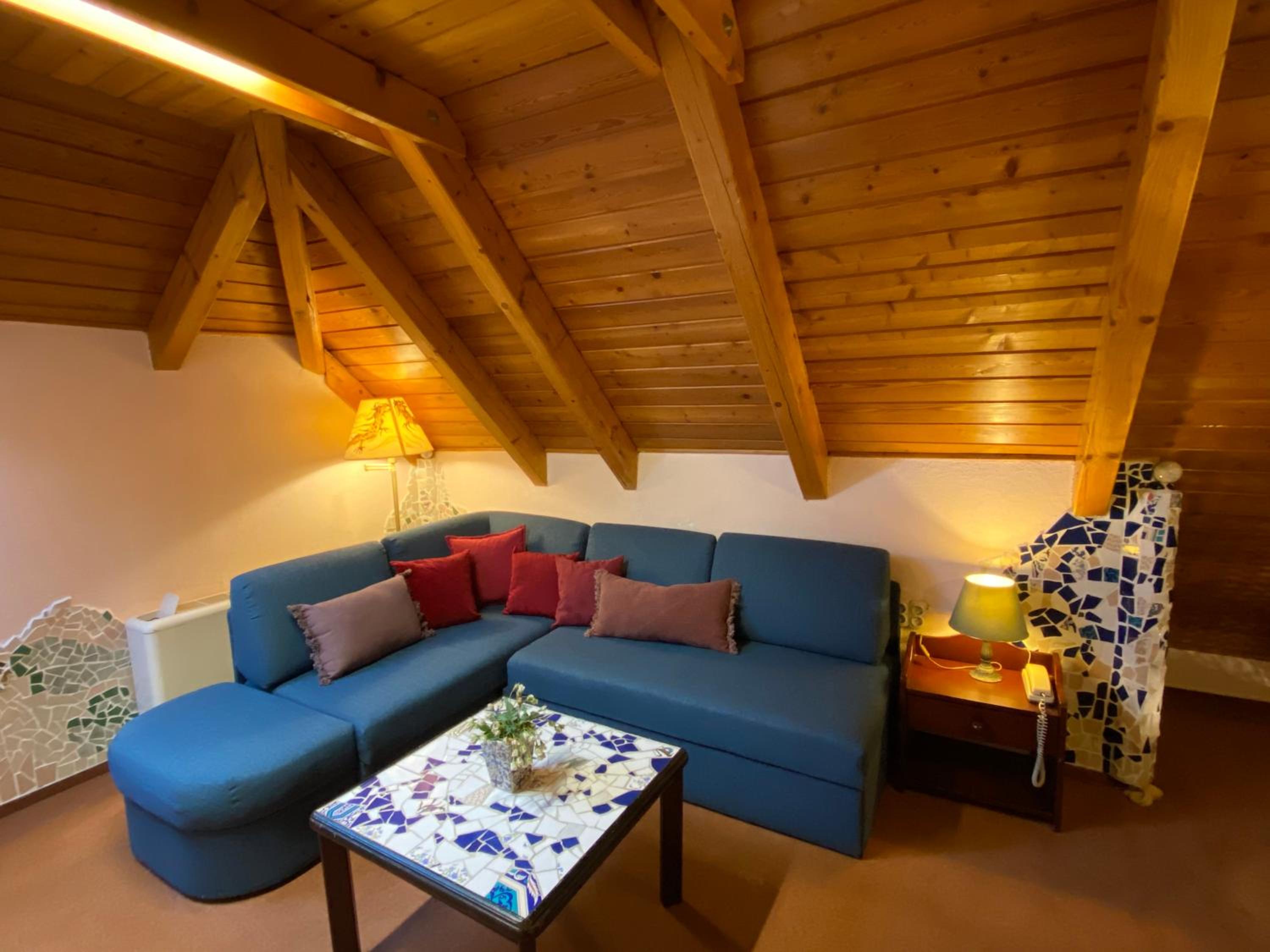 Family Room photo 1