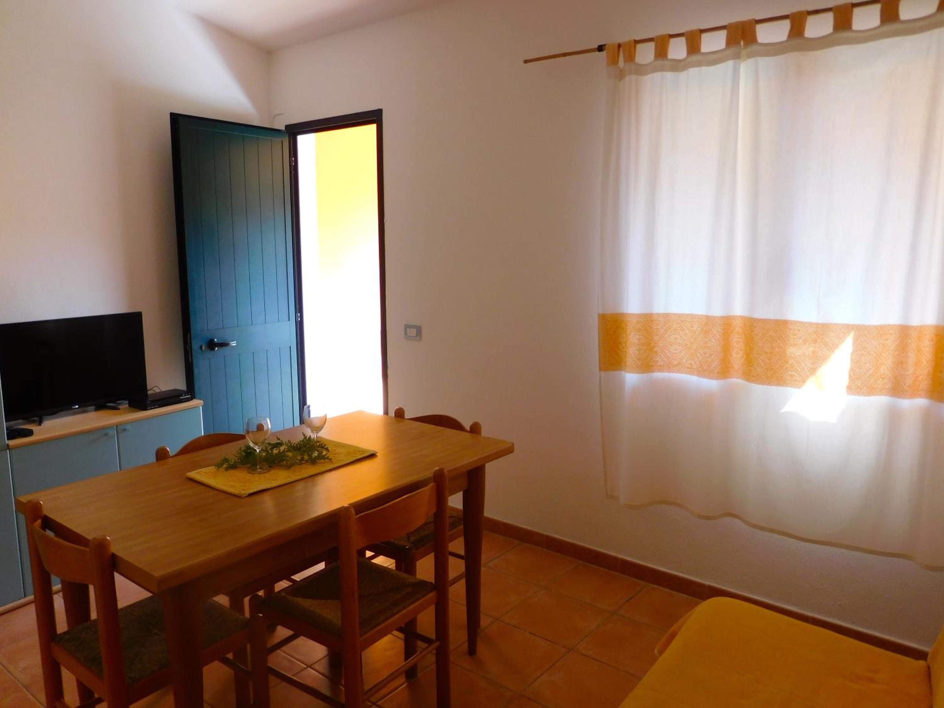 One-Bedroom Apartment (4 Adults) photo 3