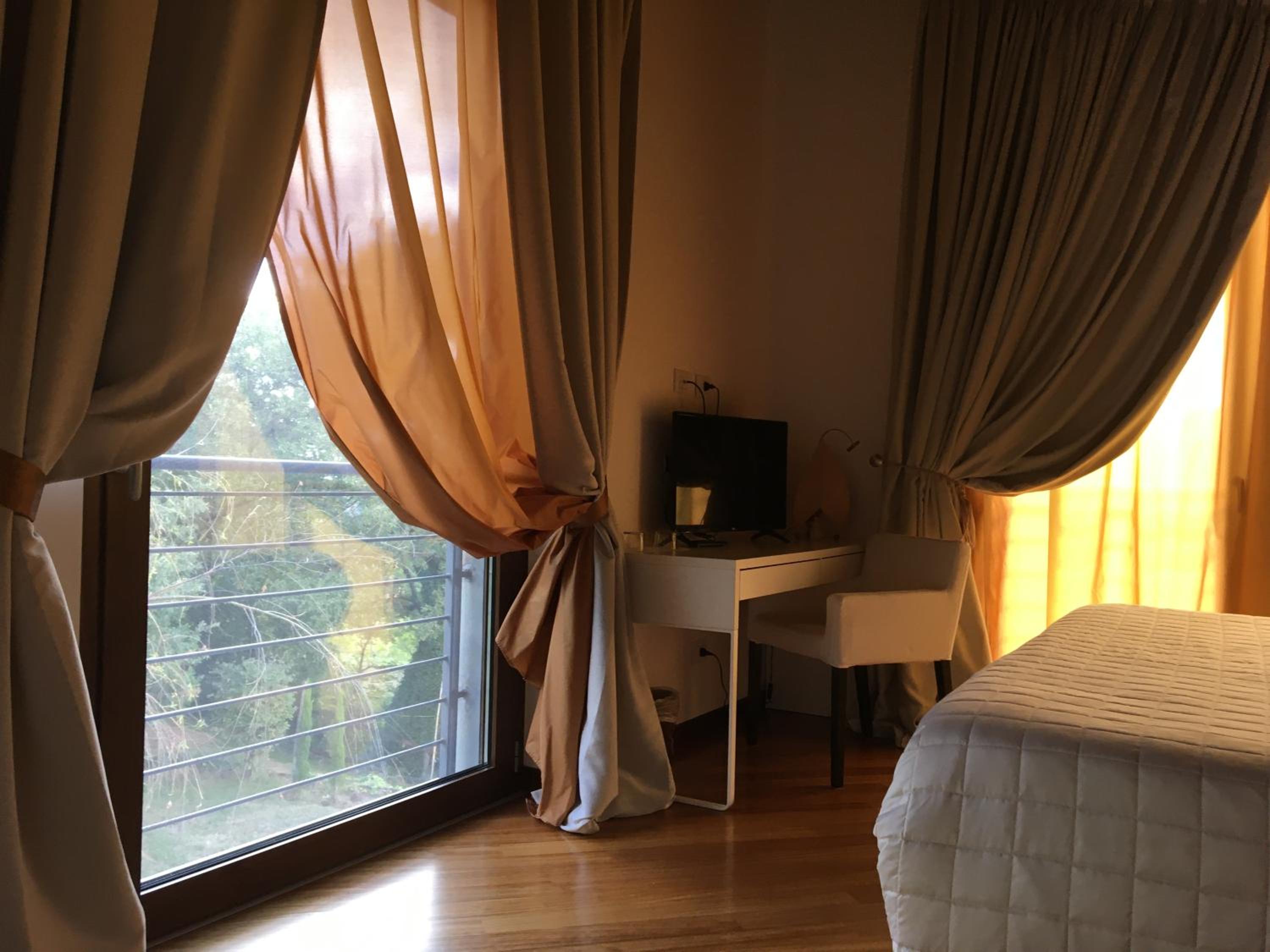 King Room - Photo 10