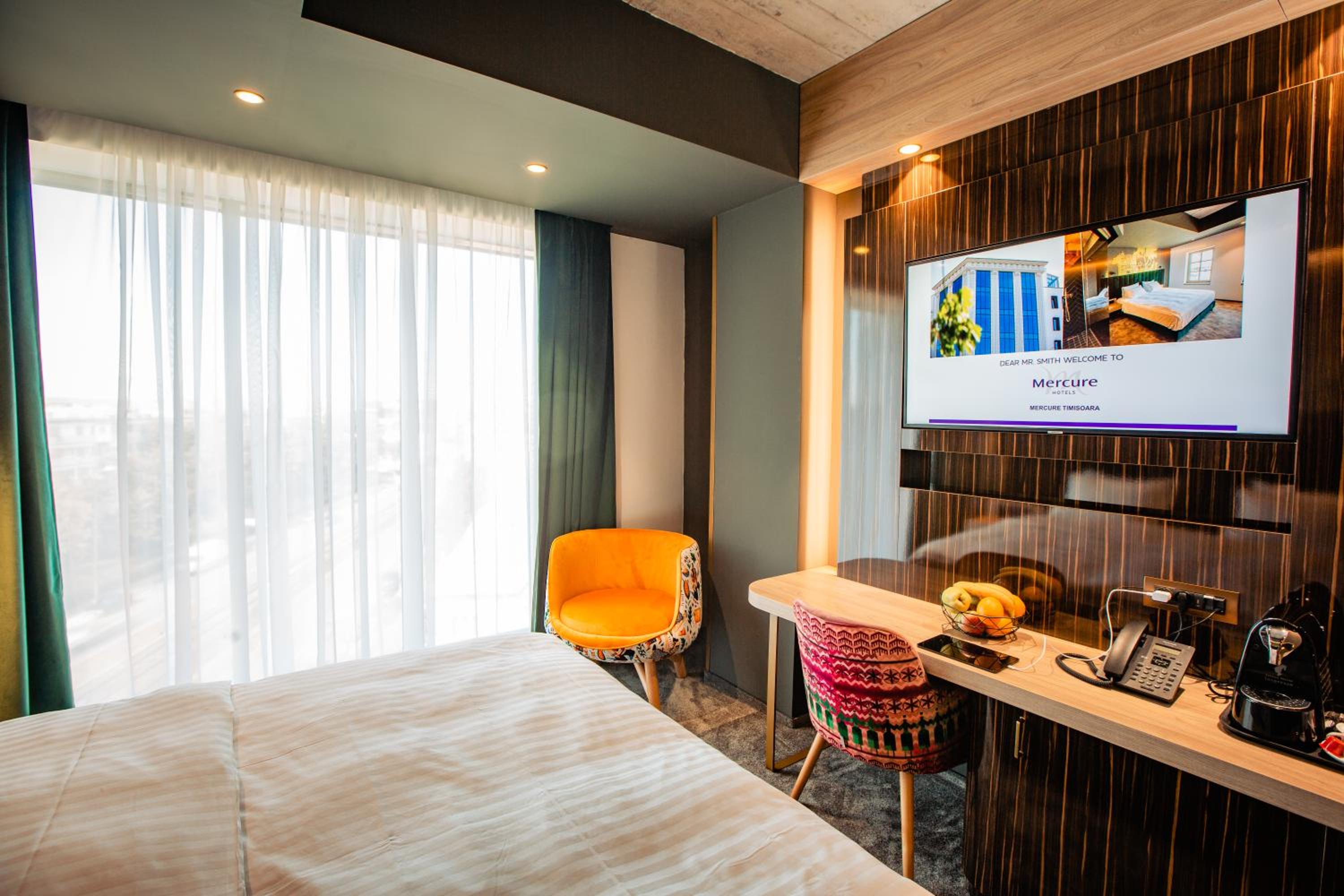 Standard King Room - Photo 3