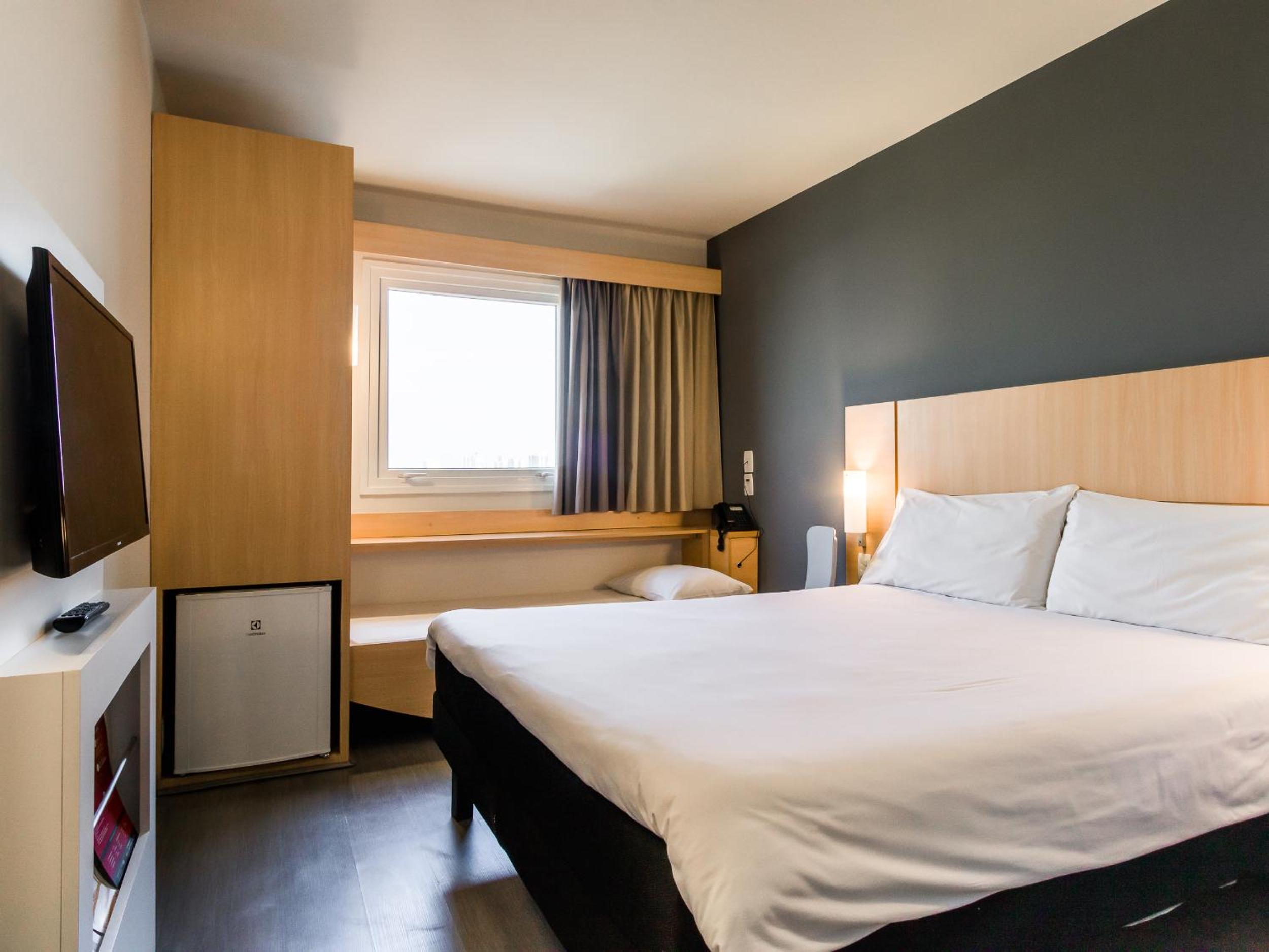 Double Room with Extra Child Bed photo 1