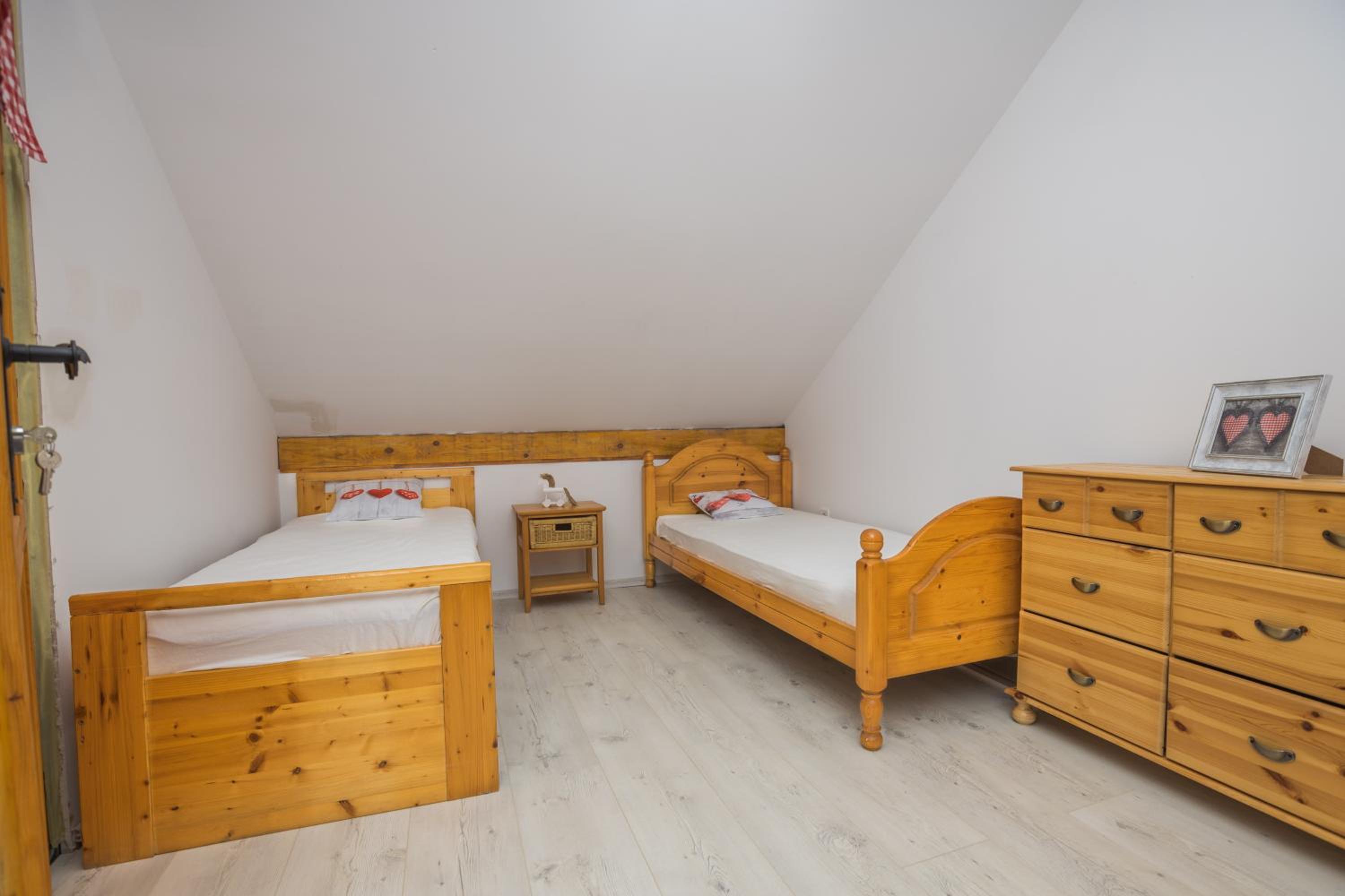 Two-Bedroom Apartment - Photo 2