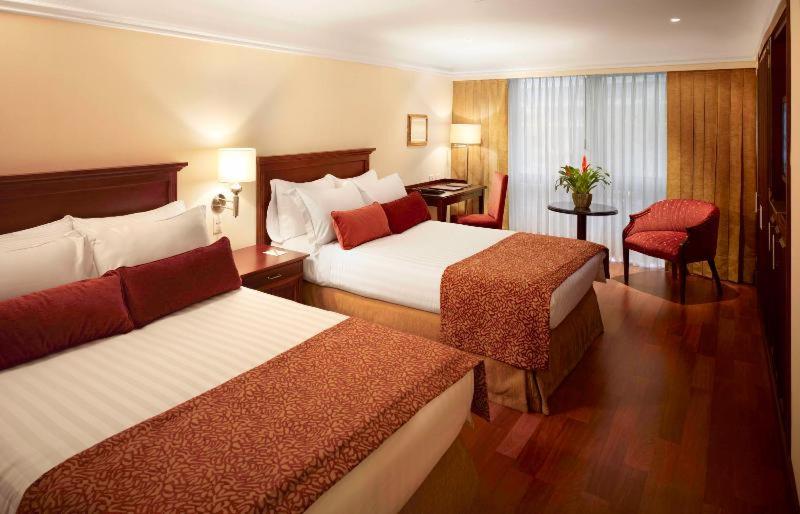 Two-Bedroom Suite - Photo 3