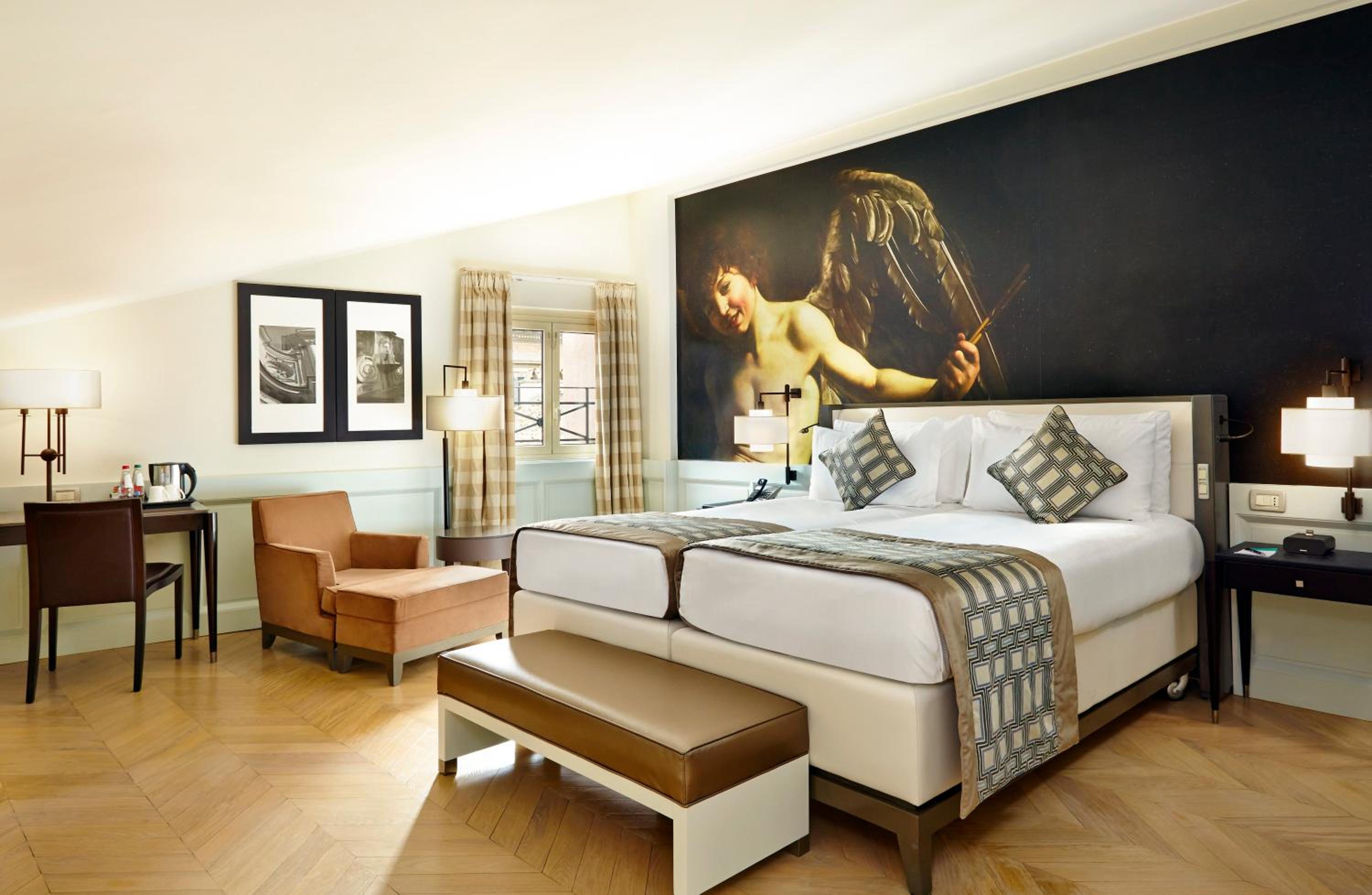 Junior King Suite