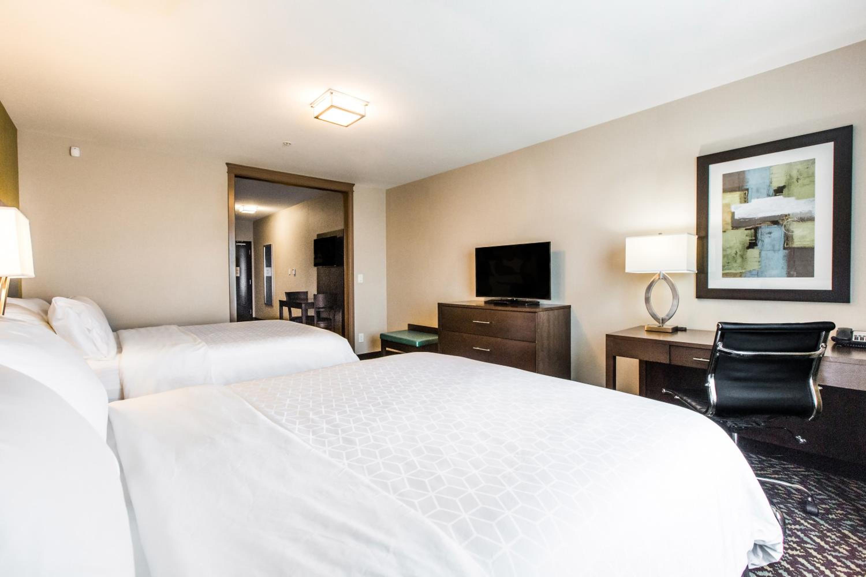Queen Suite
