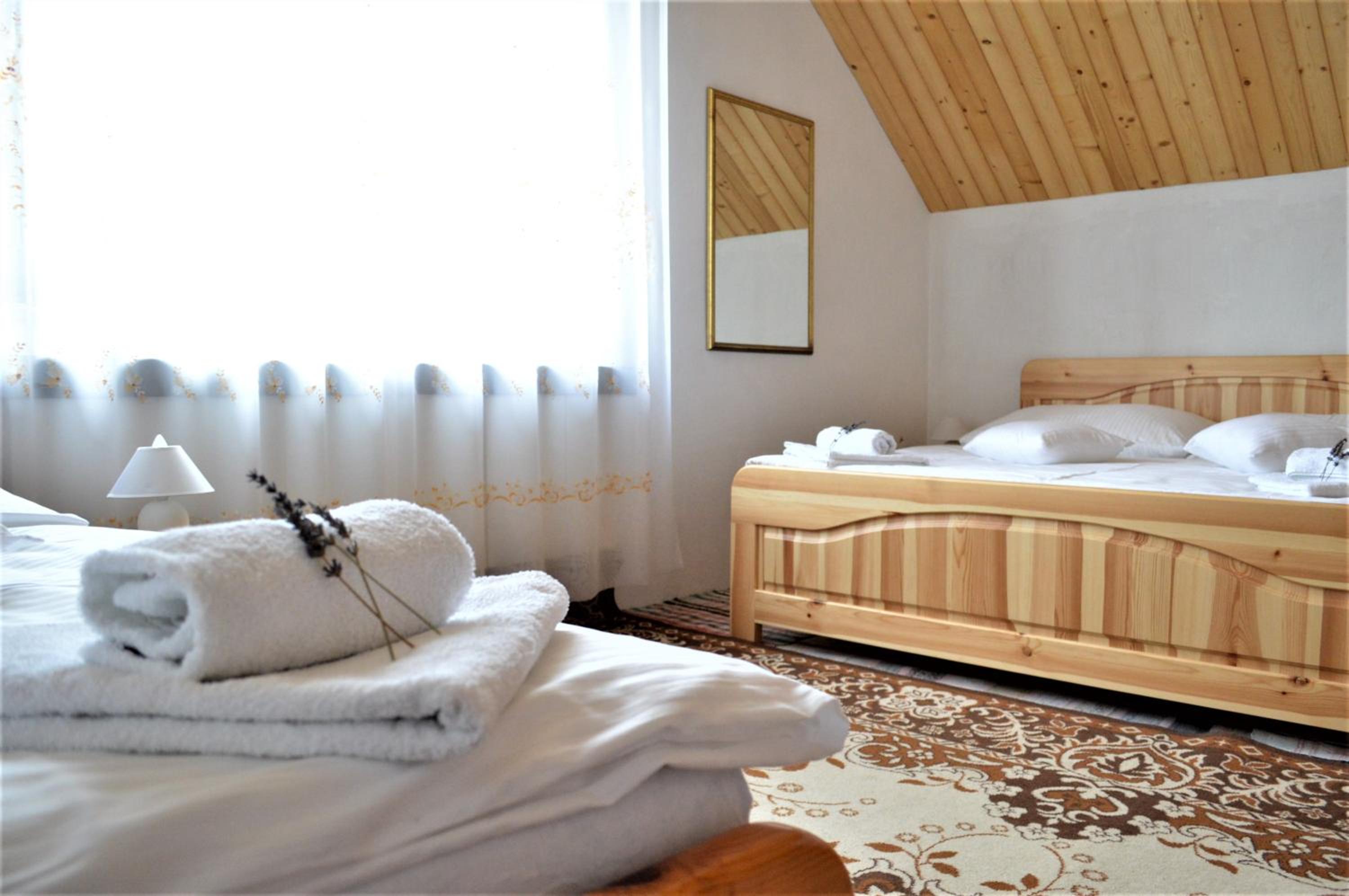 Apartment with Balcony - Photo 27