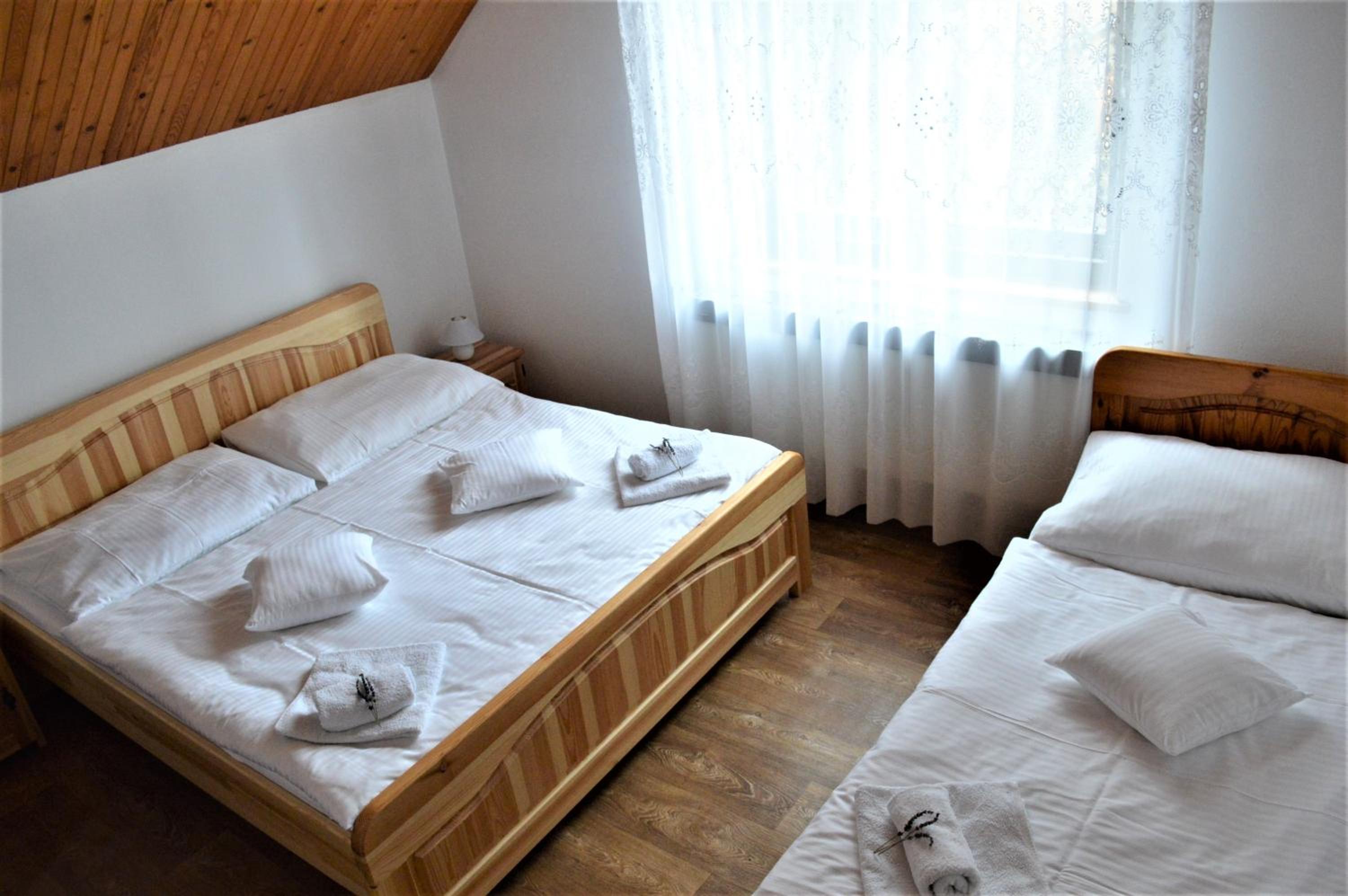 Apartment with Balcony - Photo 23