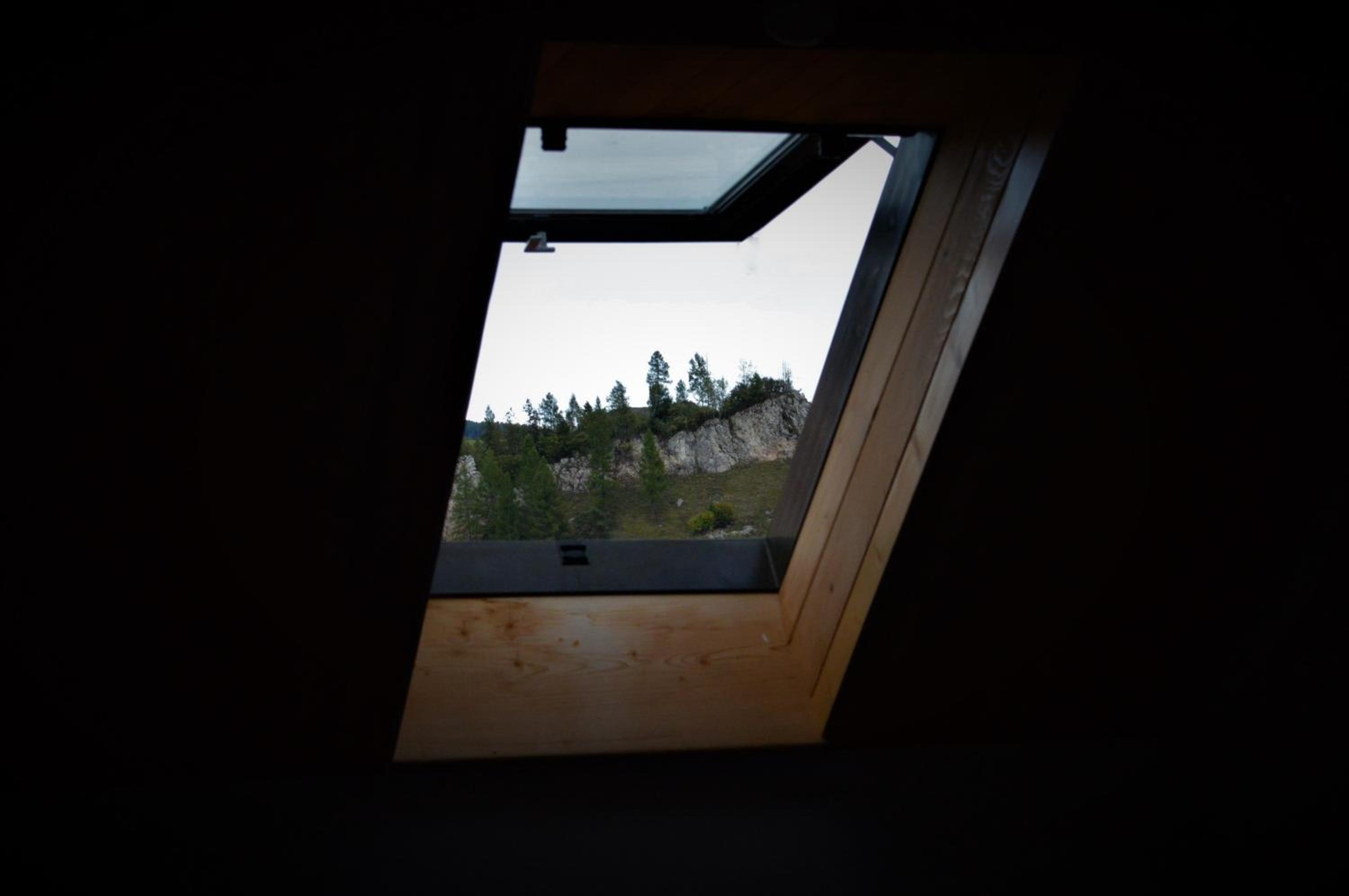 Apartment with Balcony - Photo 25