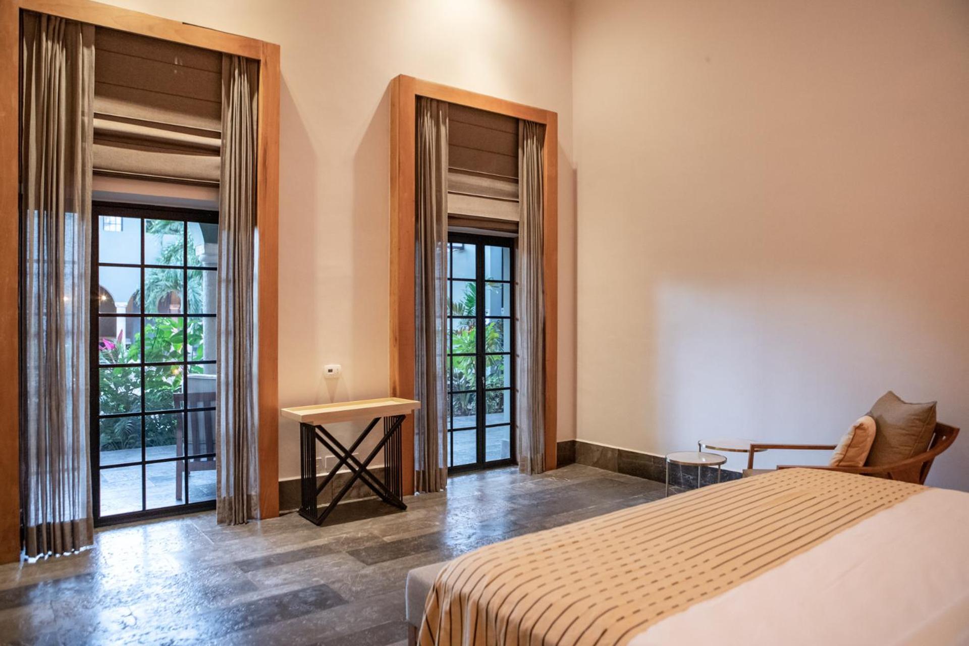 Standard King Room - Photo 1