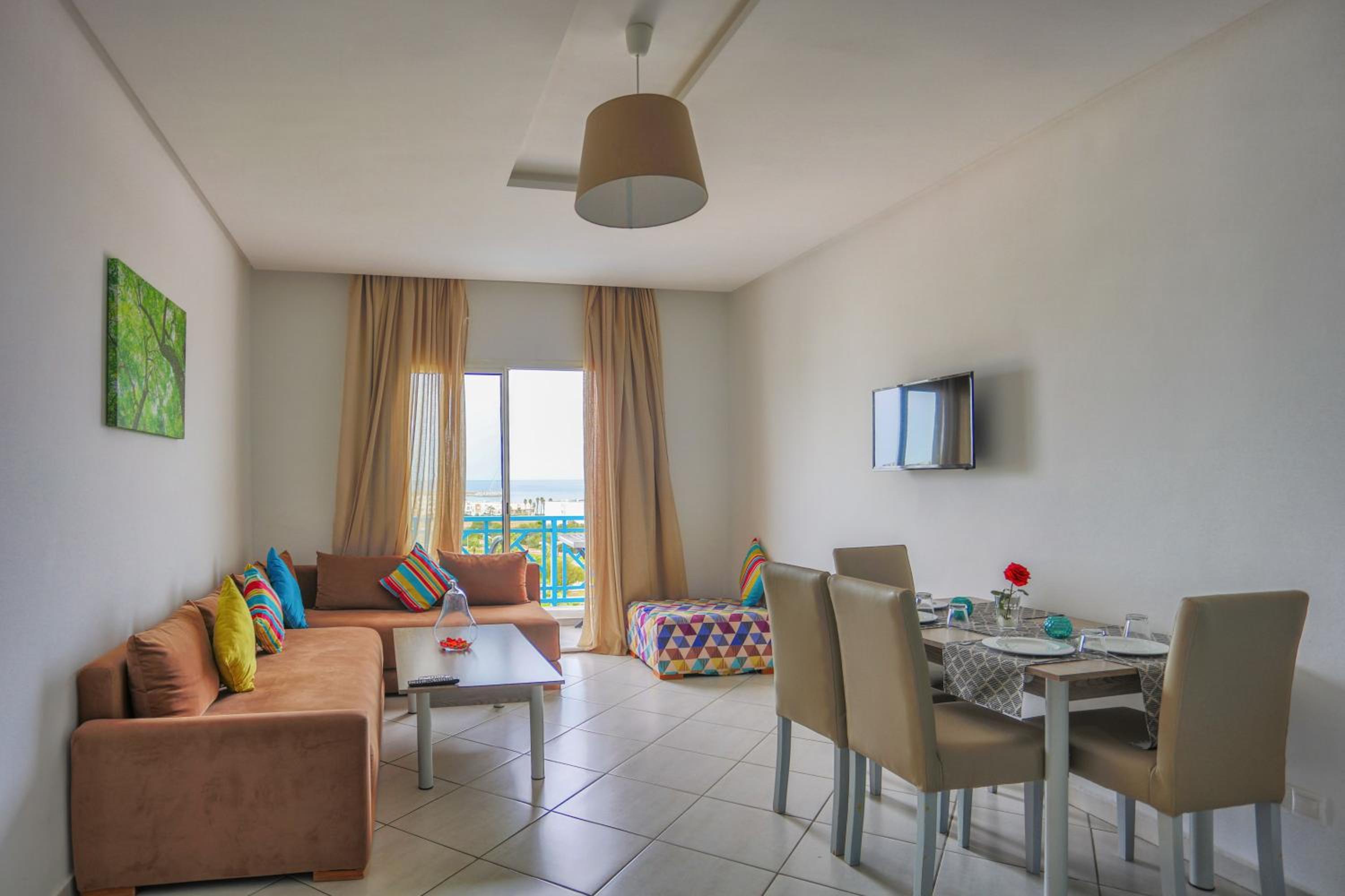 One-Bedroom Apartment - AquaPark Access included