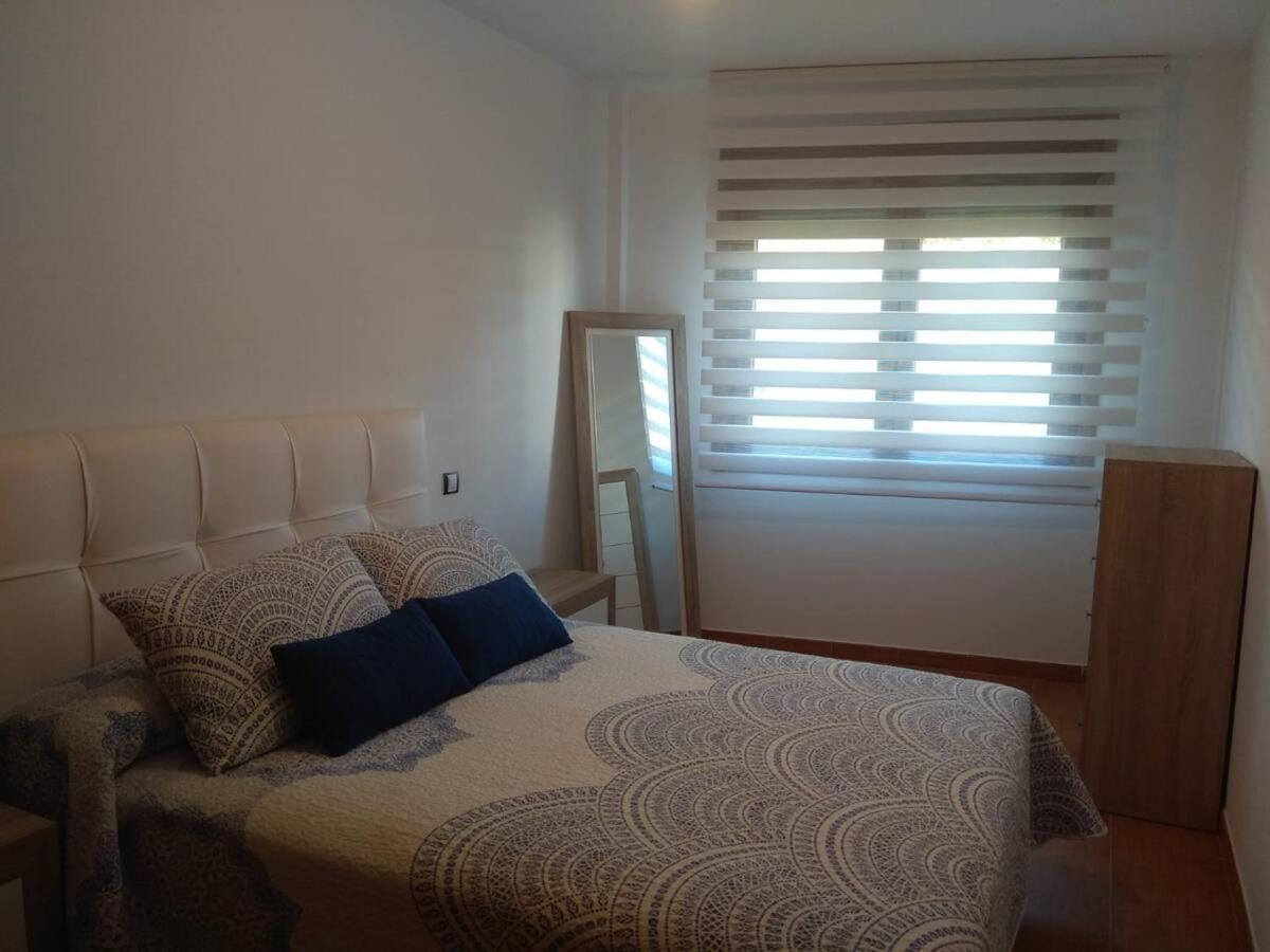Apartamento con Balcón