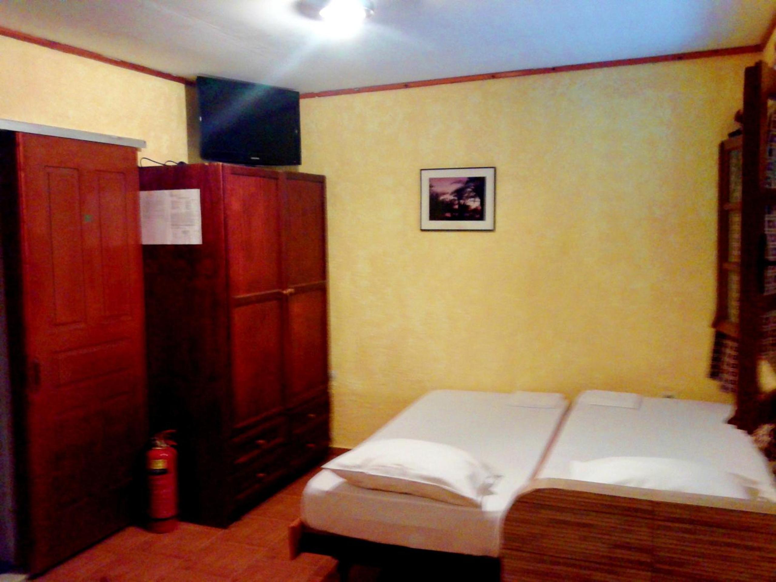 Studio - Split Level (2-4 adults) photo 1