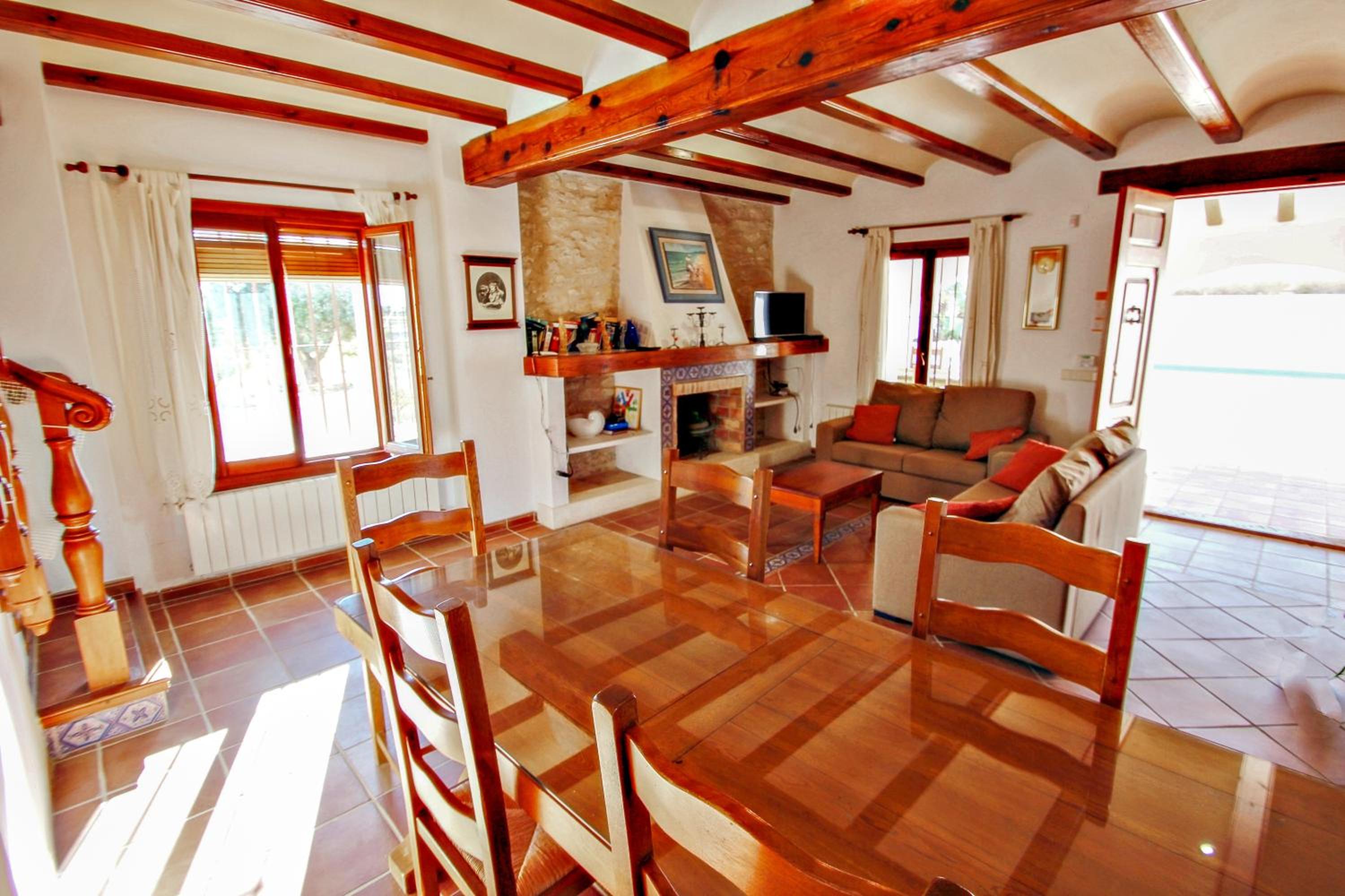 Four-Bedroom House photo 2