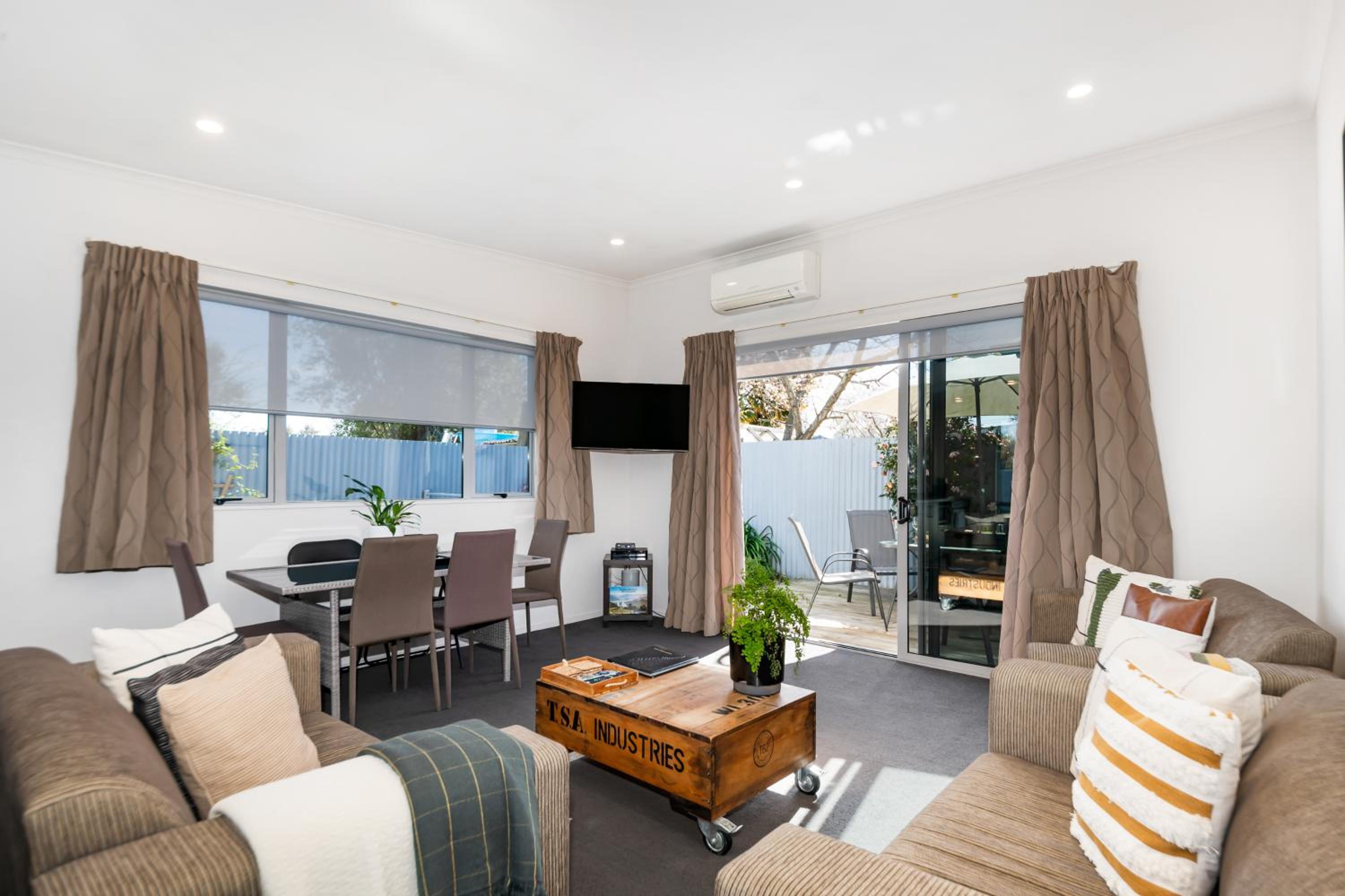 Three Bedroom Family Apartment - Photo 7