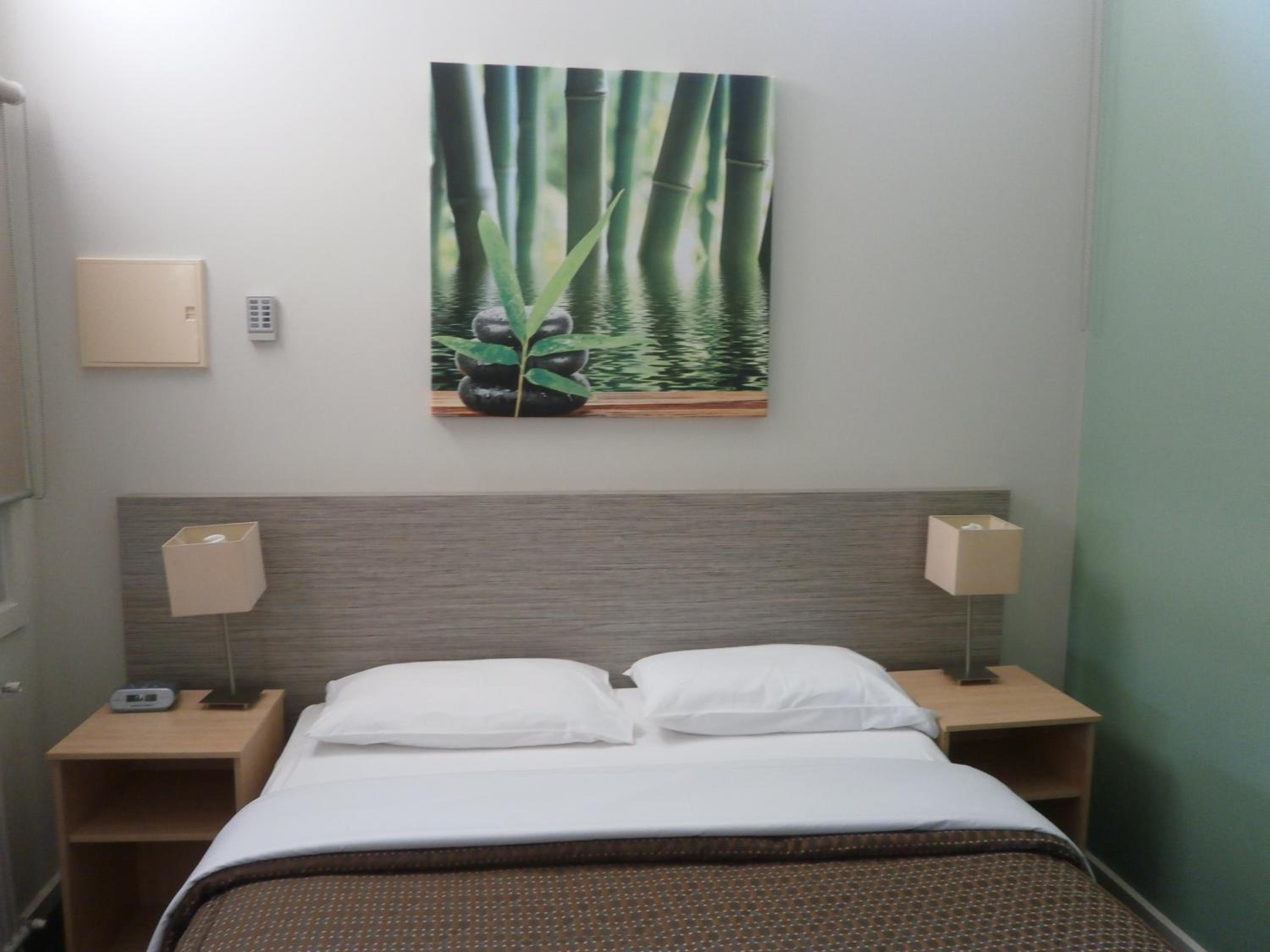 Studio Apartment photo 2